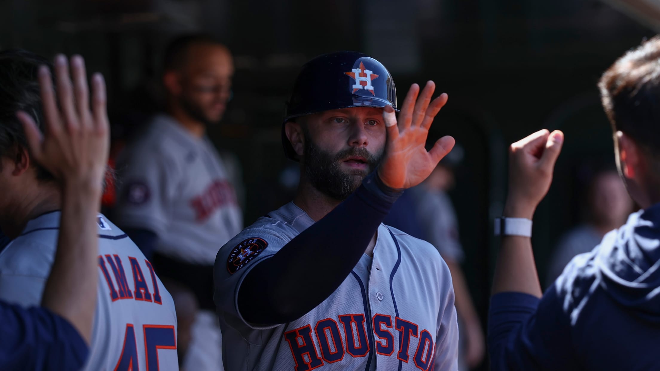 Christian Walker drills a homer, three hits vs. A's