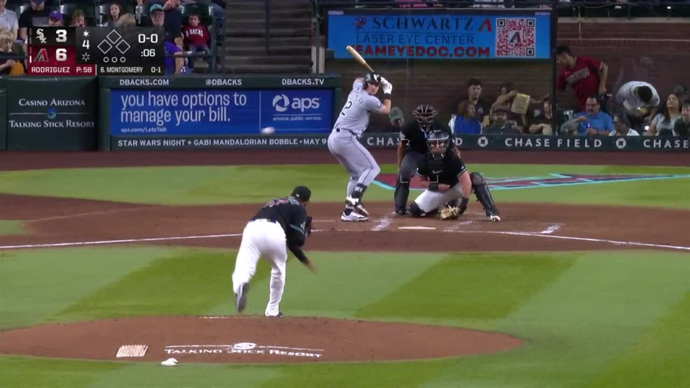 Colson Montgomery's solo homer (7)