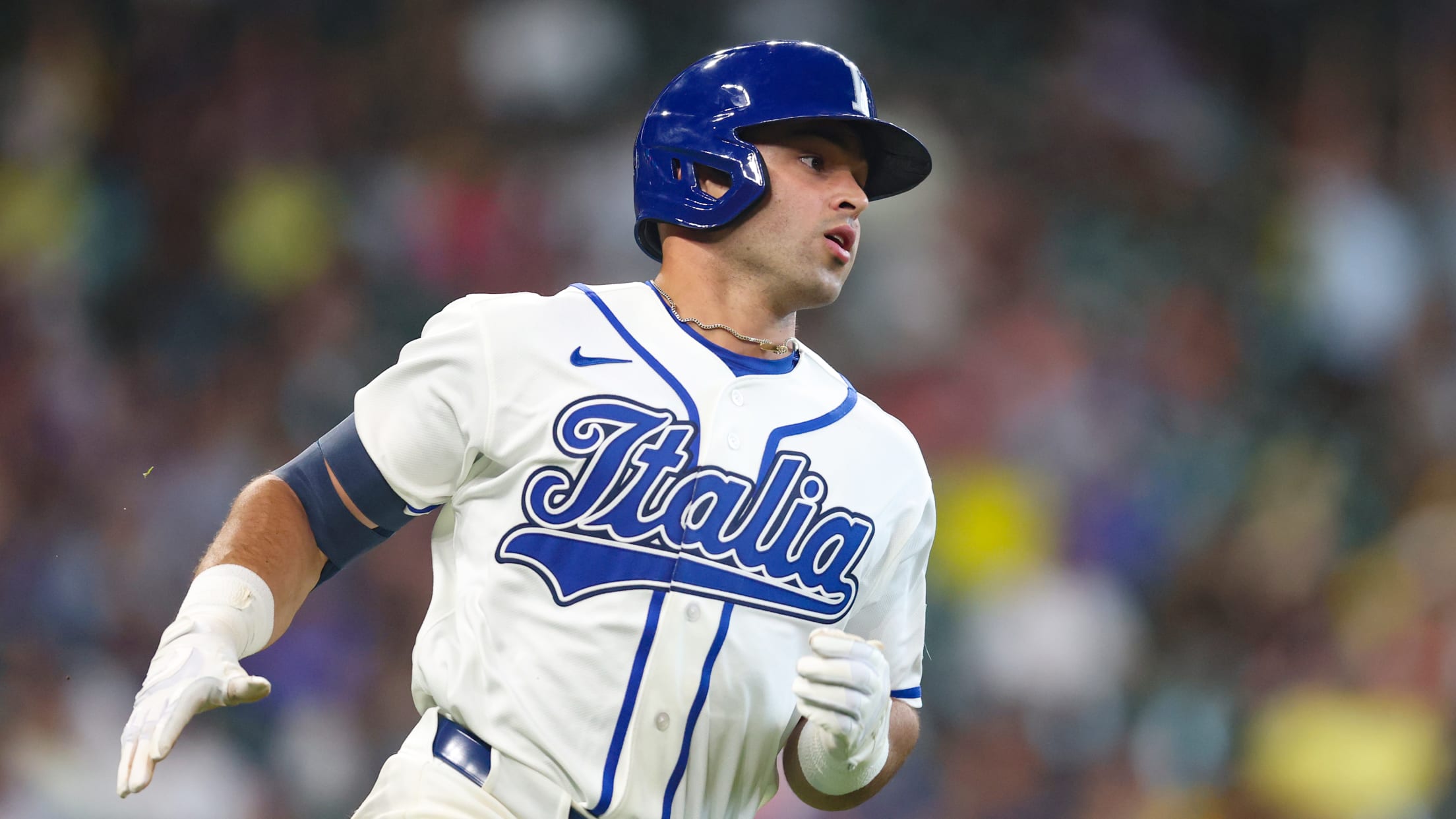 Dante Nori pega su segundo jonrón del juego