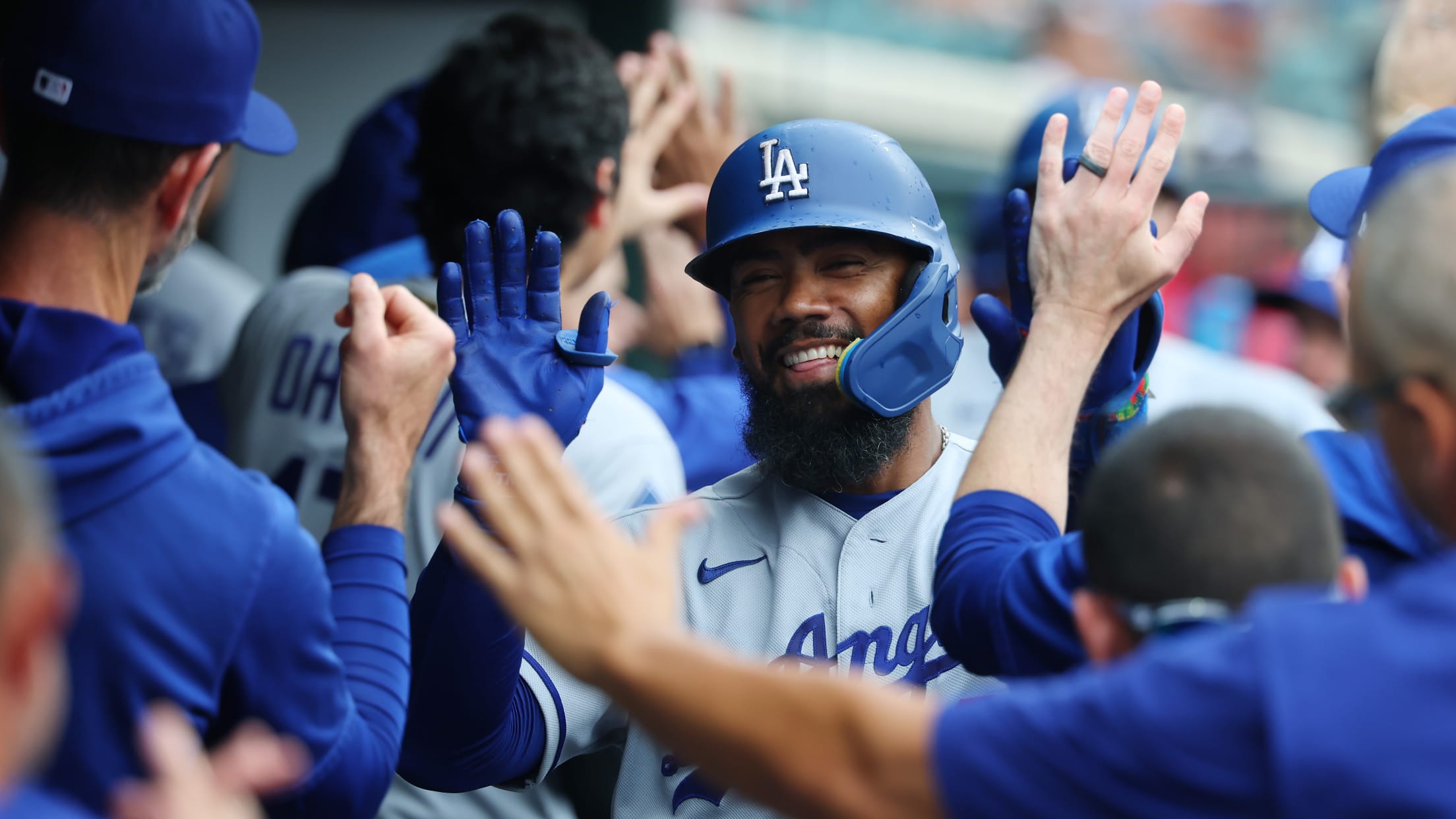 Teoscar Hernández's two-run homer (12)
