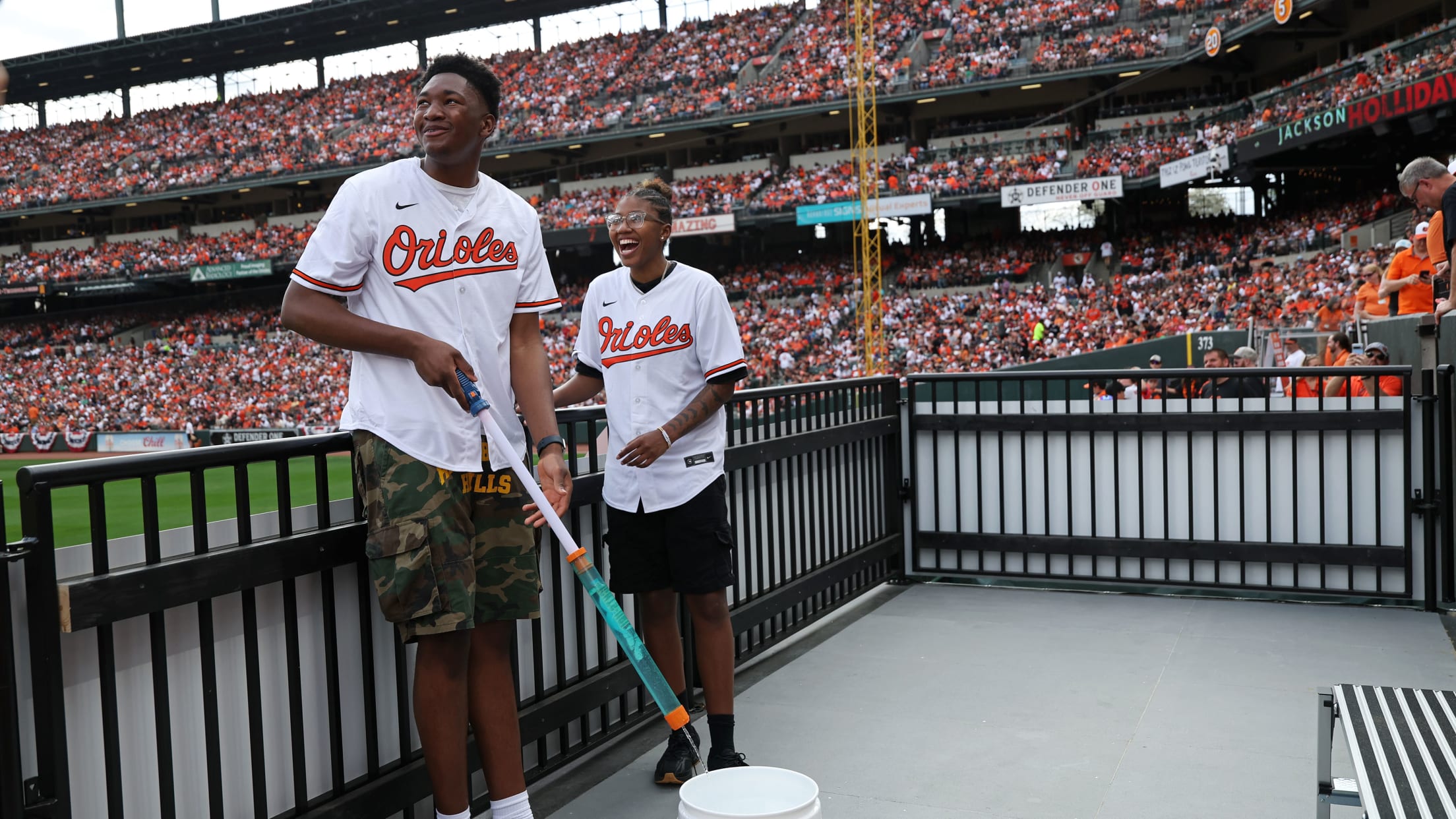 BAL-InFocus-040125-041