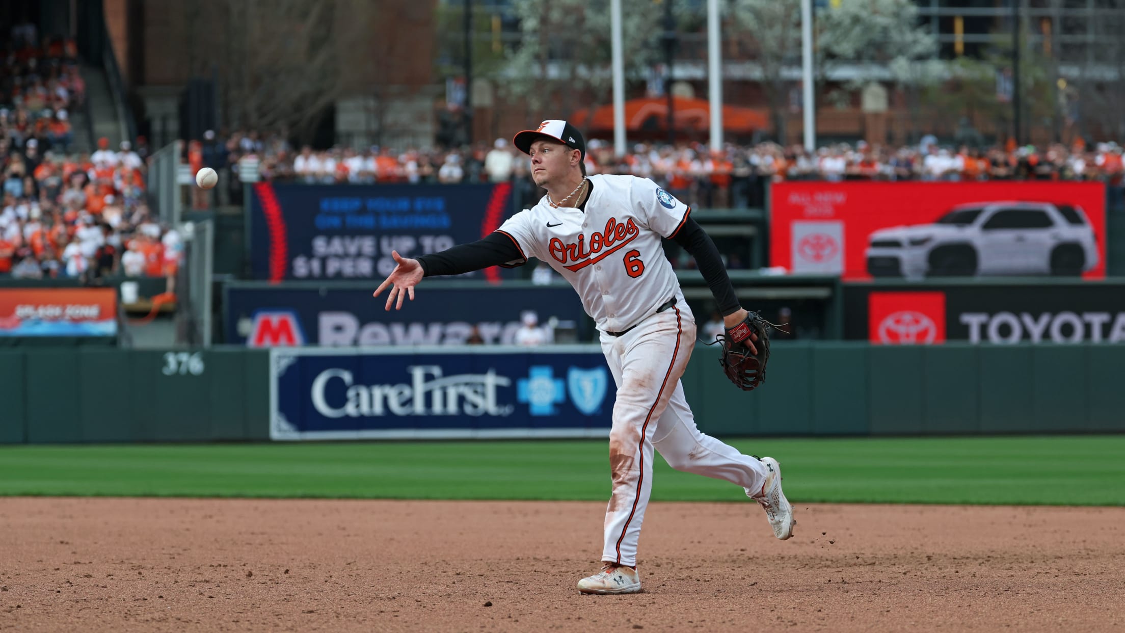 BAL-InFocus-040125-062