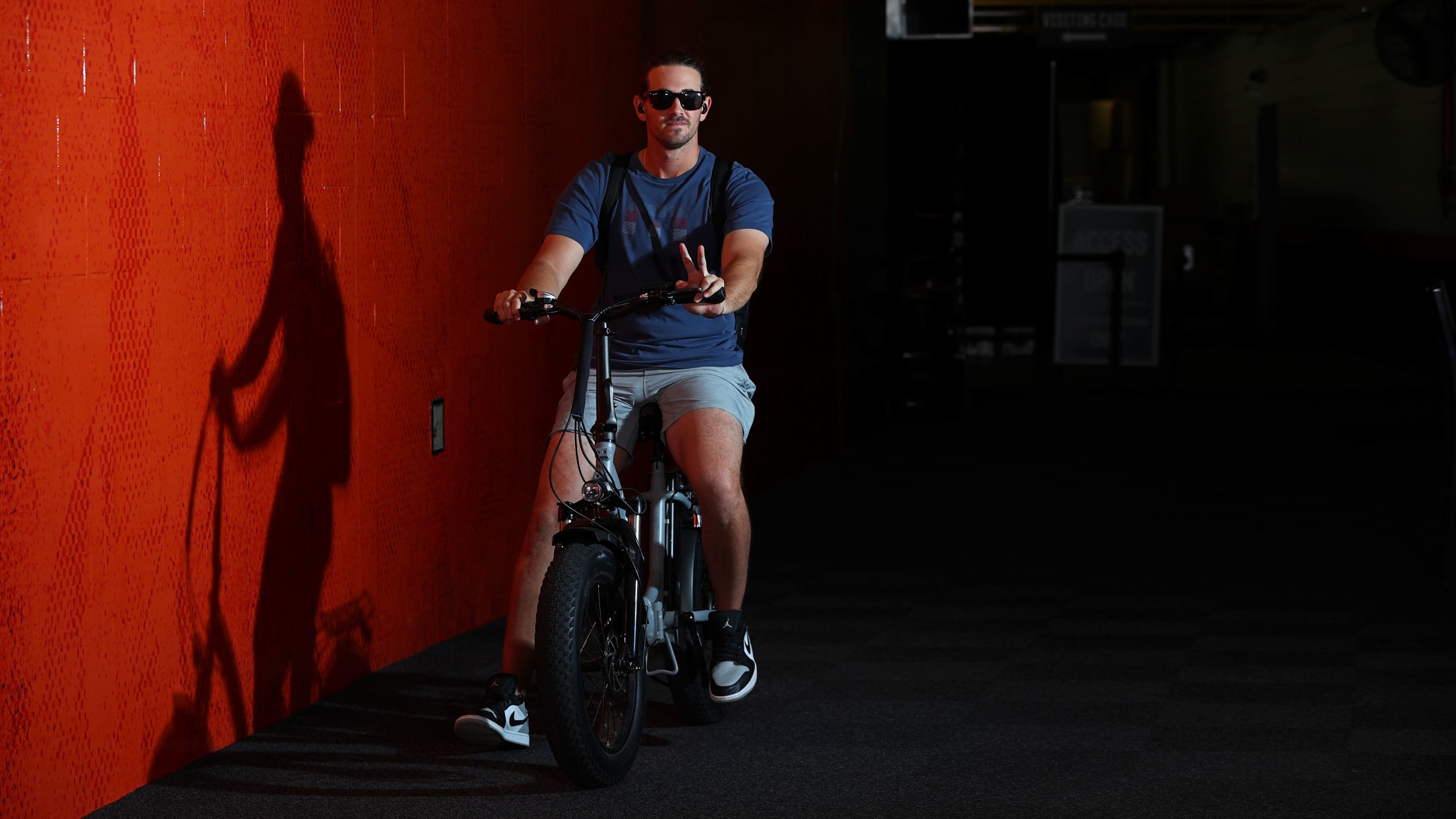 BAL-BI-Homestand-in-focus-083123-049