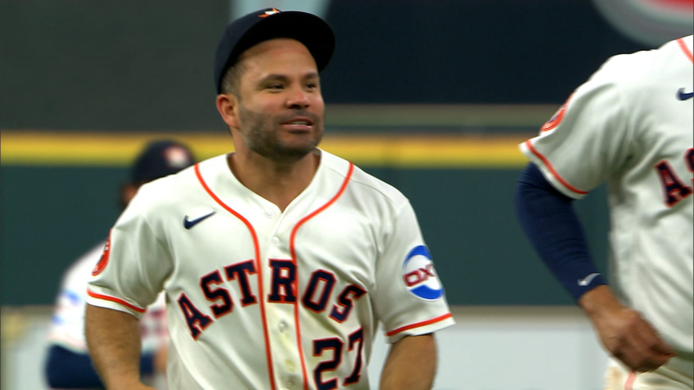 Jose Altuve's jump throw