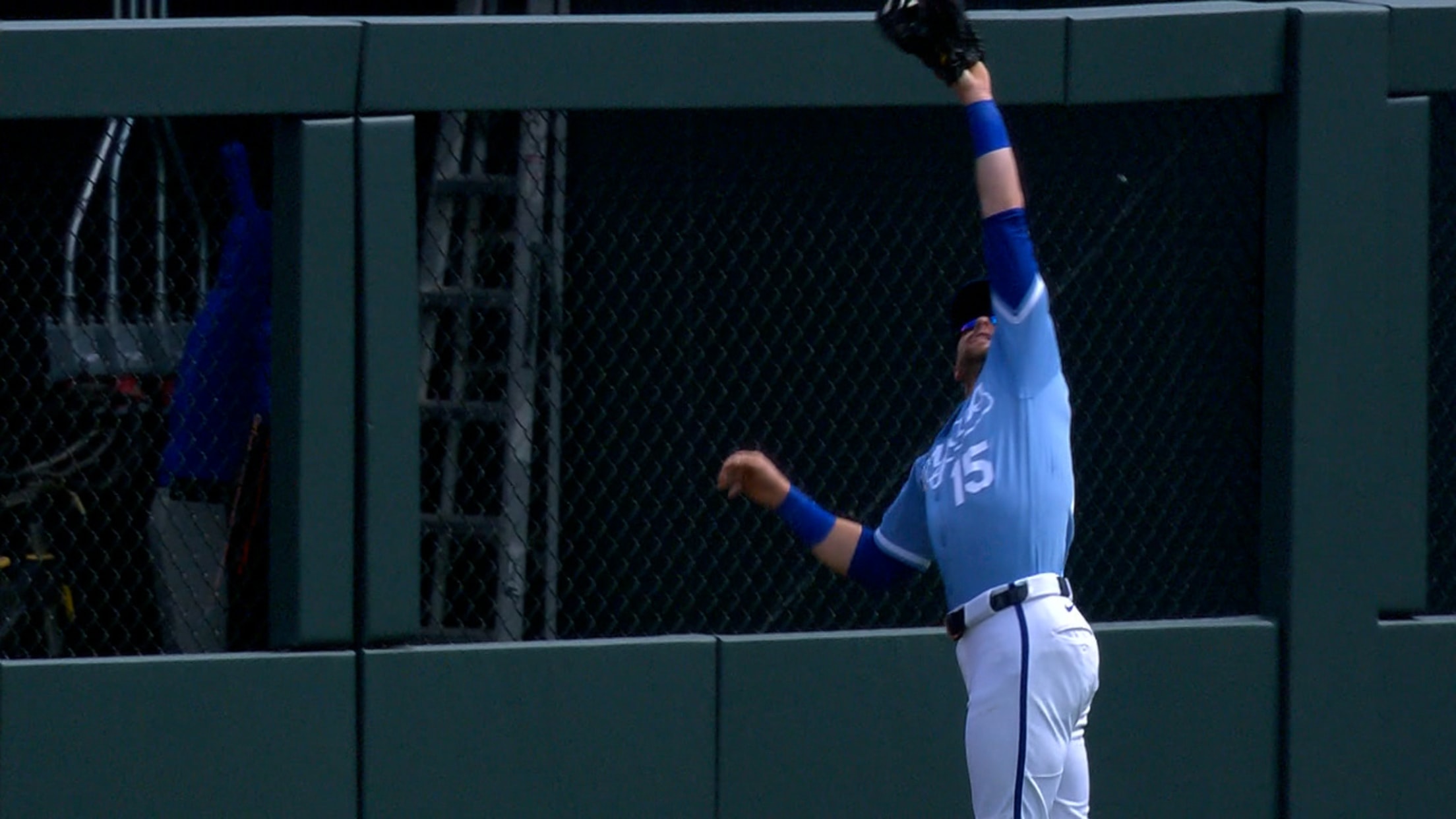 Lane Thomas' leaping catch