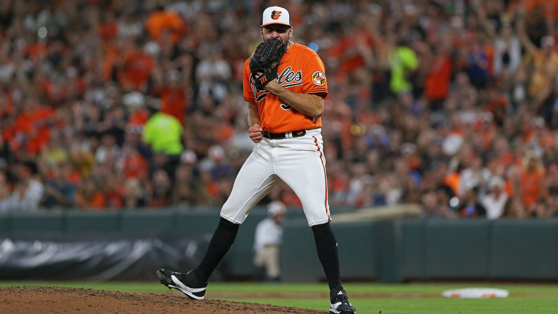 BAL-BI-121823-TopPhotos23-072