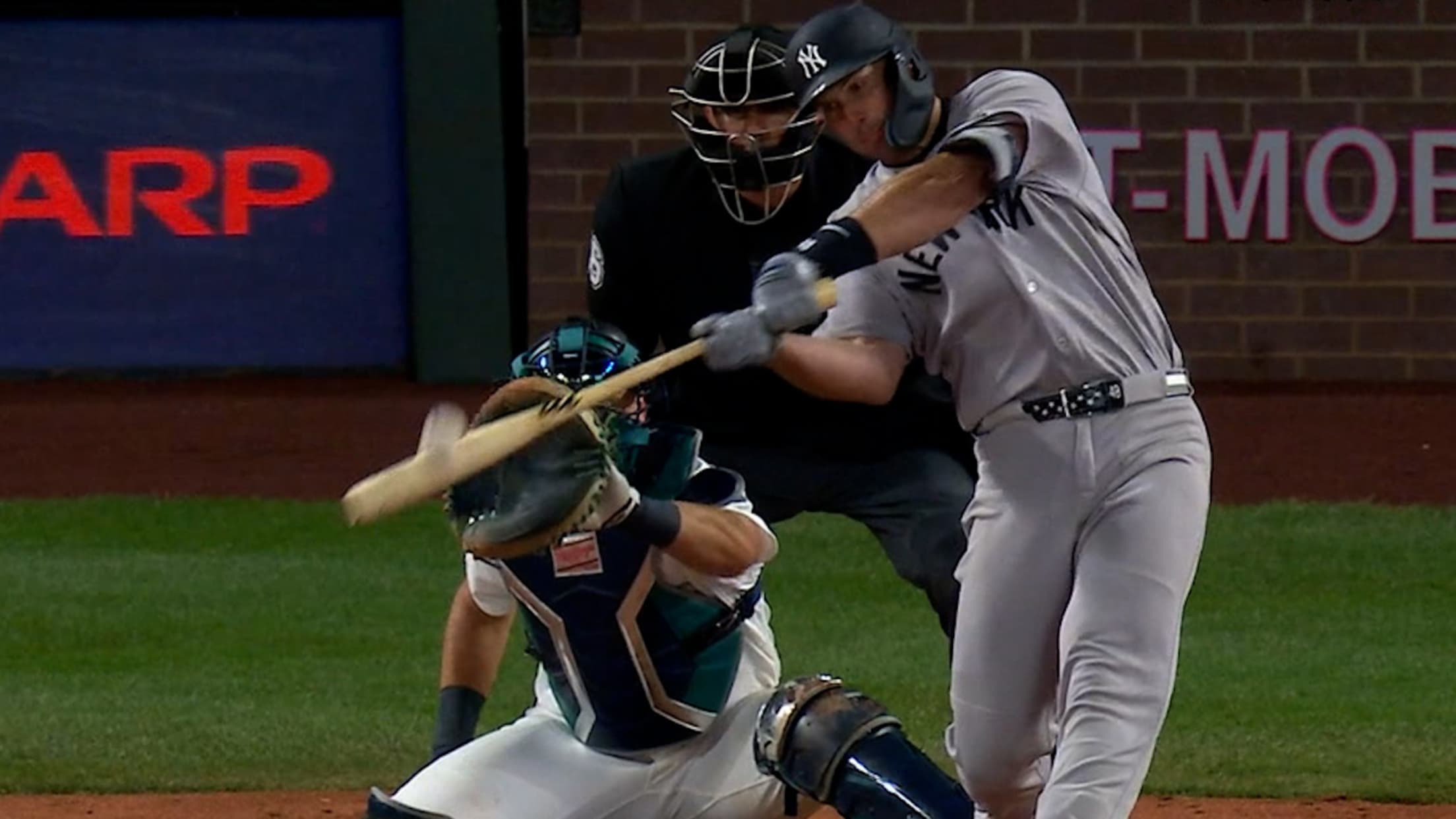 HR de 3 carreras de Goldschmidt 