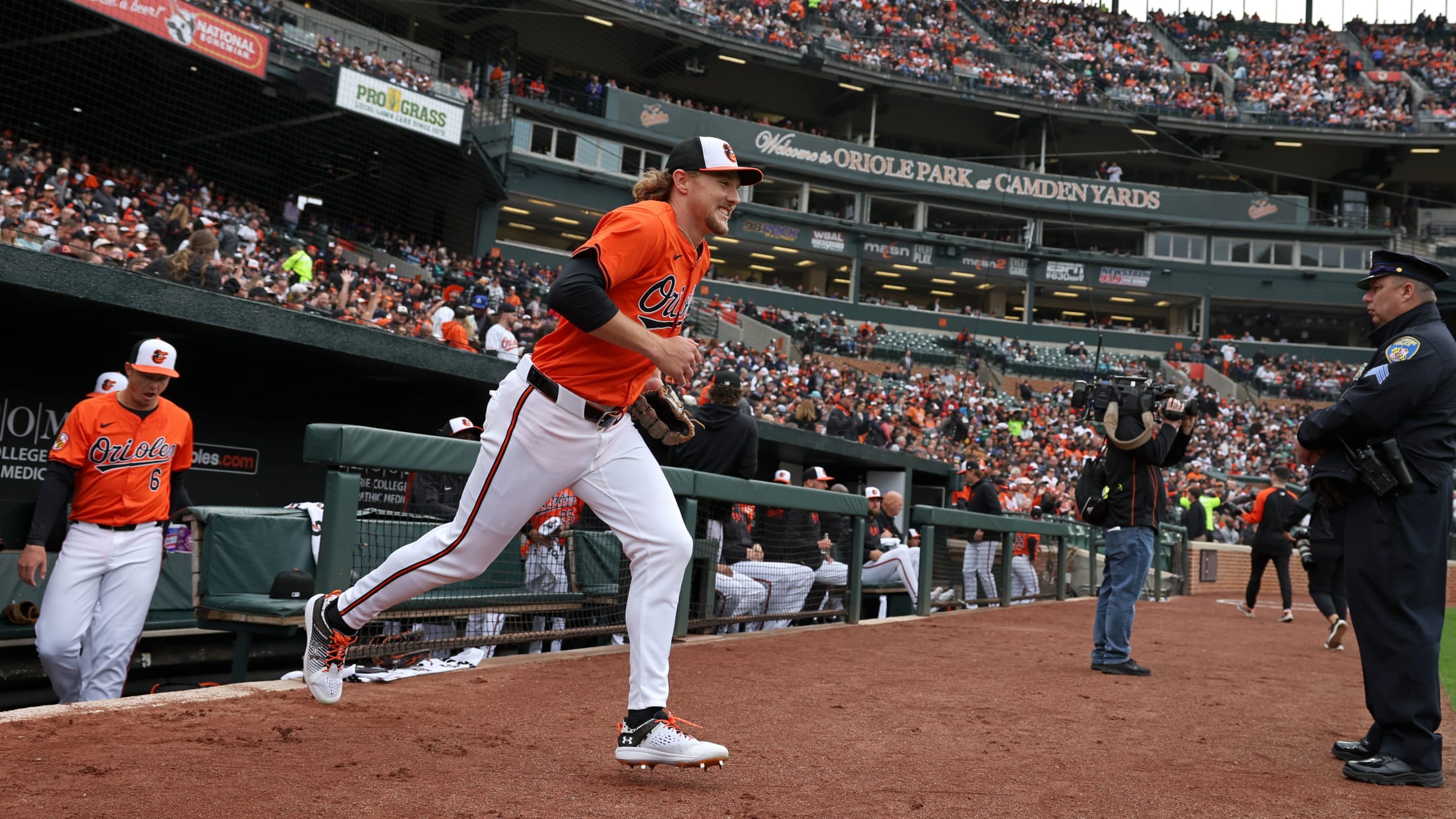 BAL-BI-040424-InFocus-Homestand-328-403-027