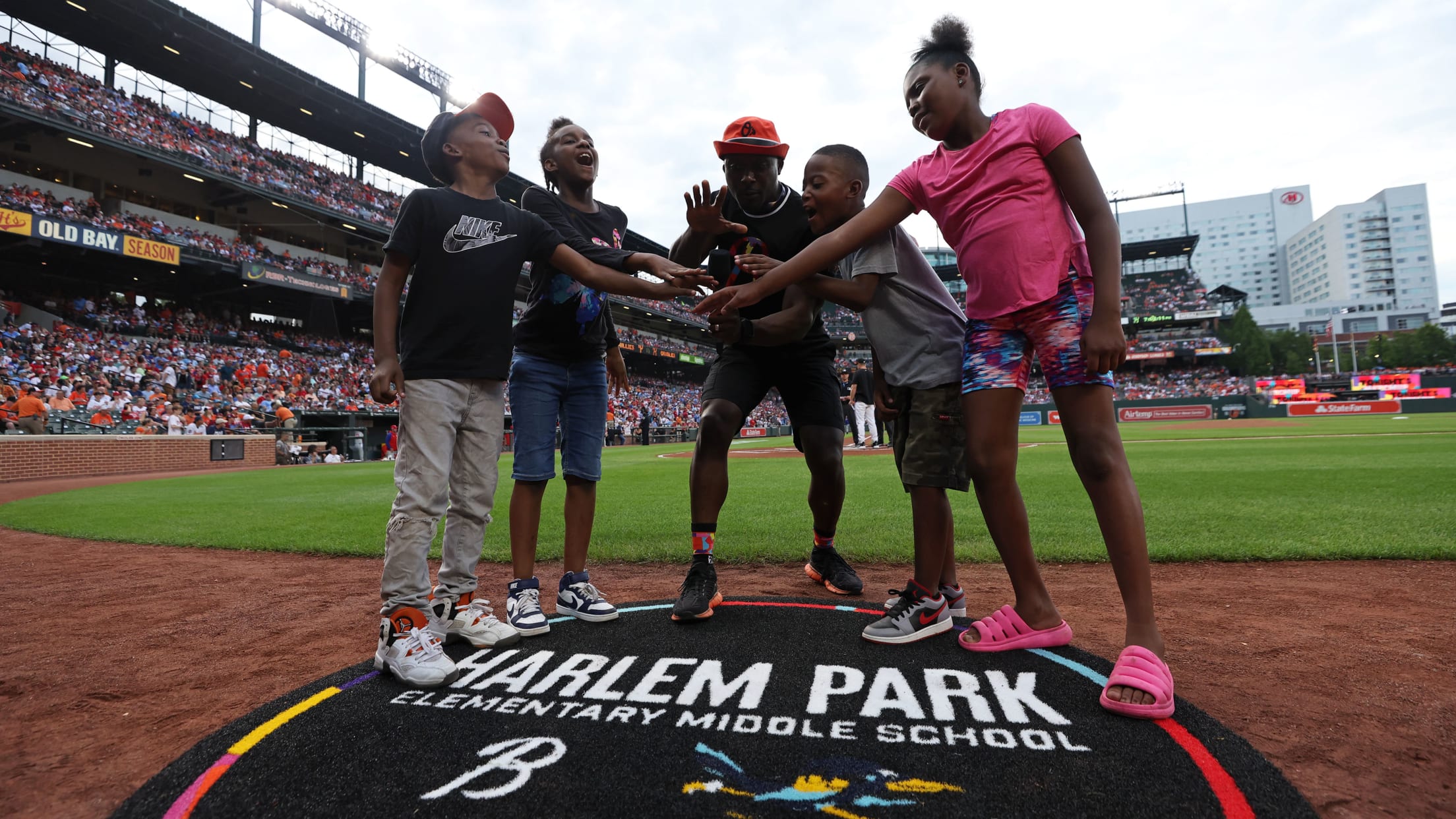 BAL-Giving-Tues-112224-023