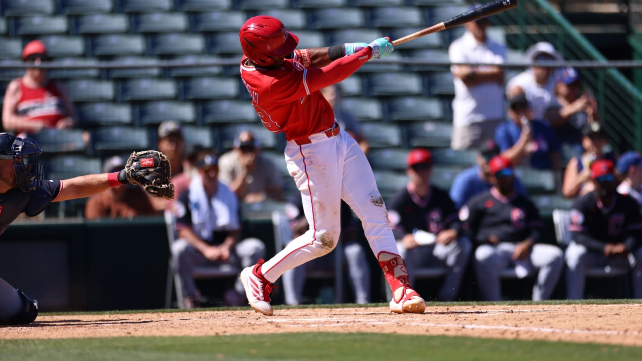 Denzer Guzman's two-run home run