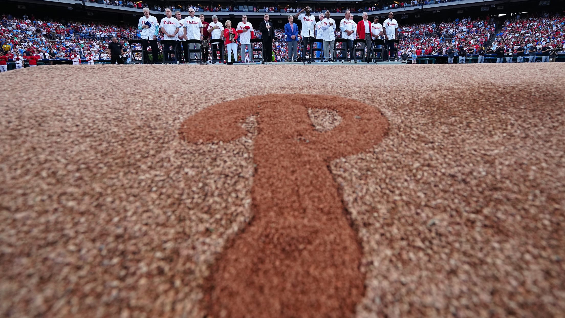 Legends Return for Toyota Phillies Alumni Weekend