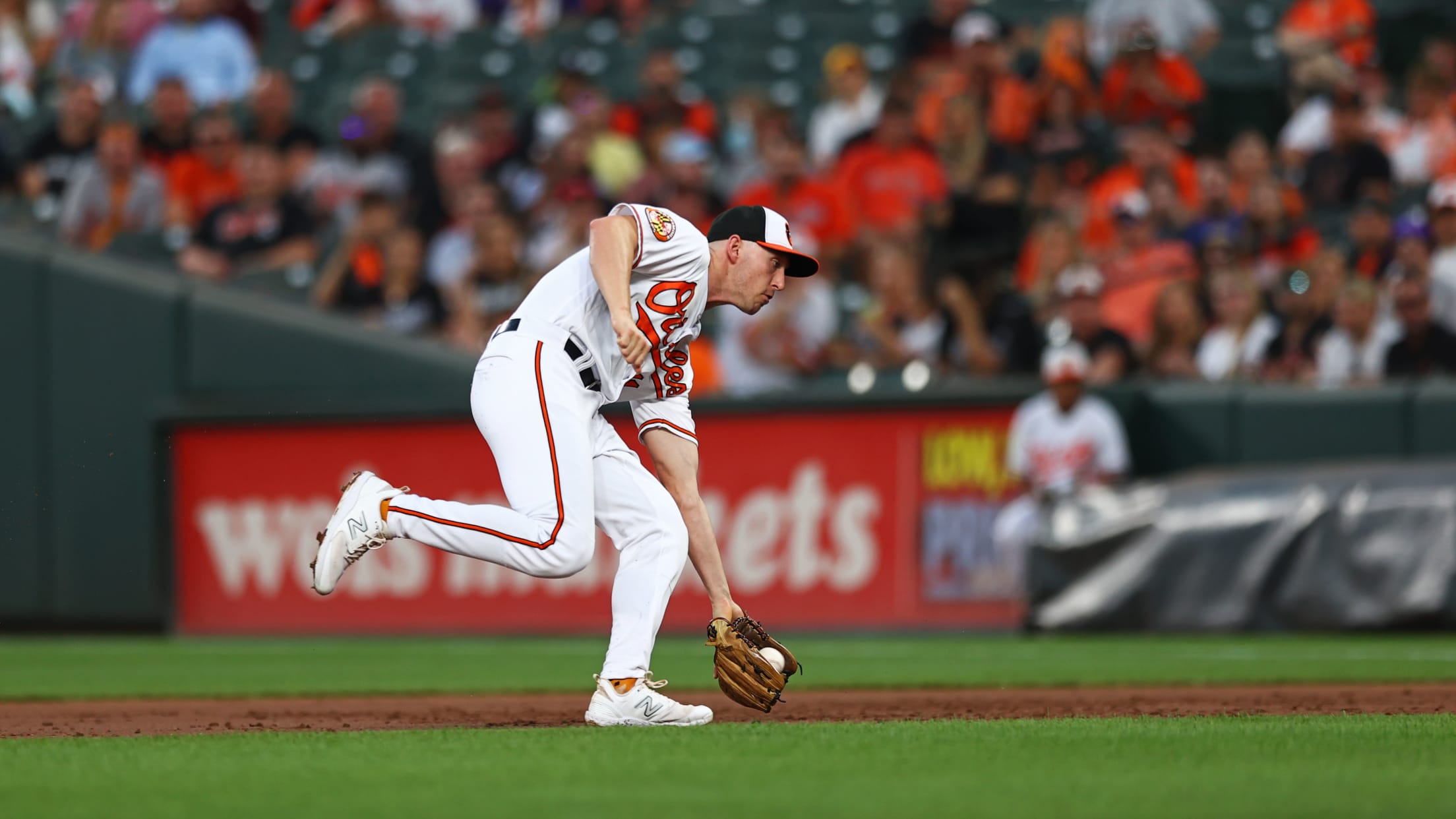 BAL-BI-Homestand-in-focus-083123-008