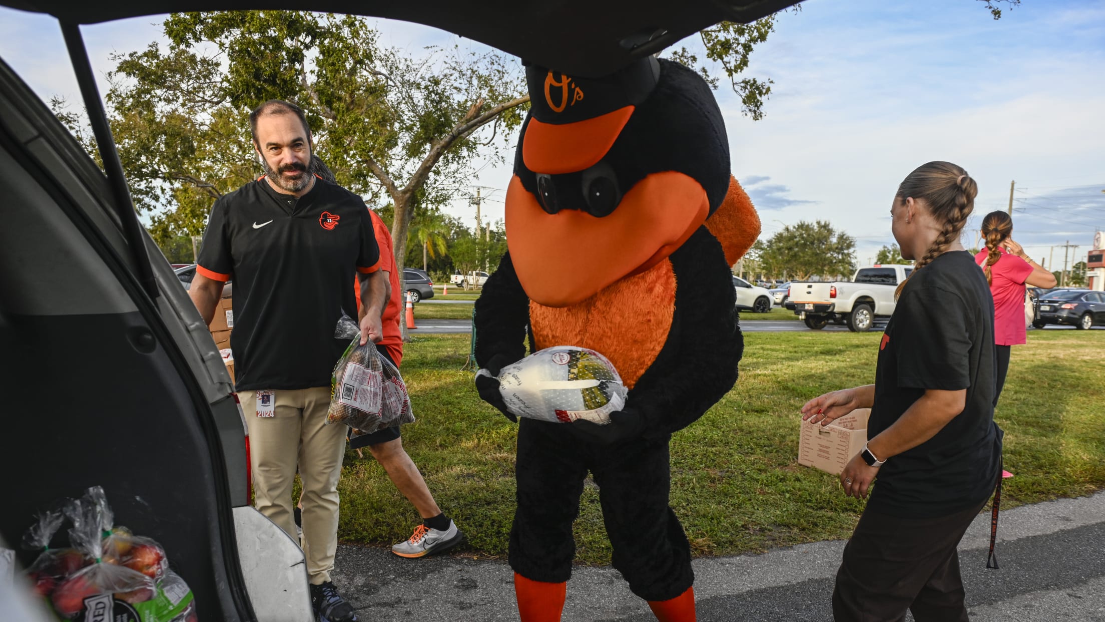 BAL-Giving-Tues-112224-041