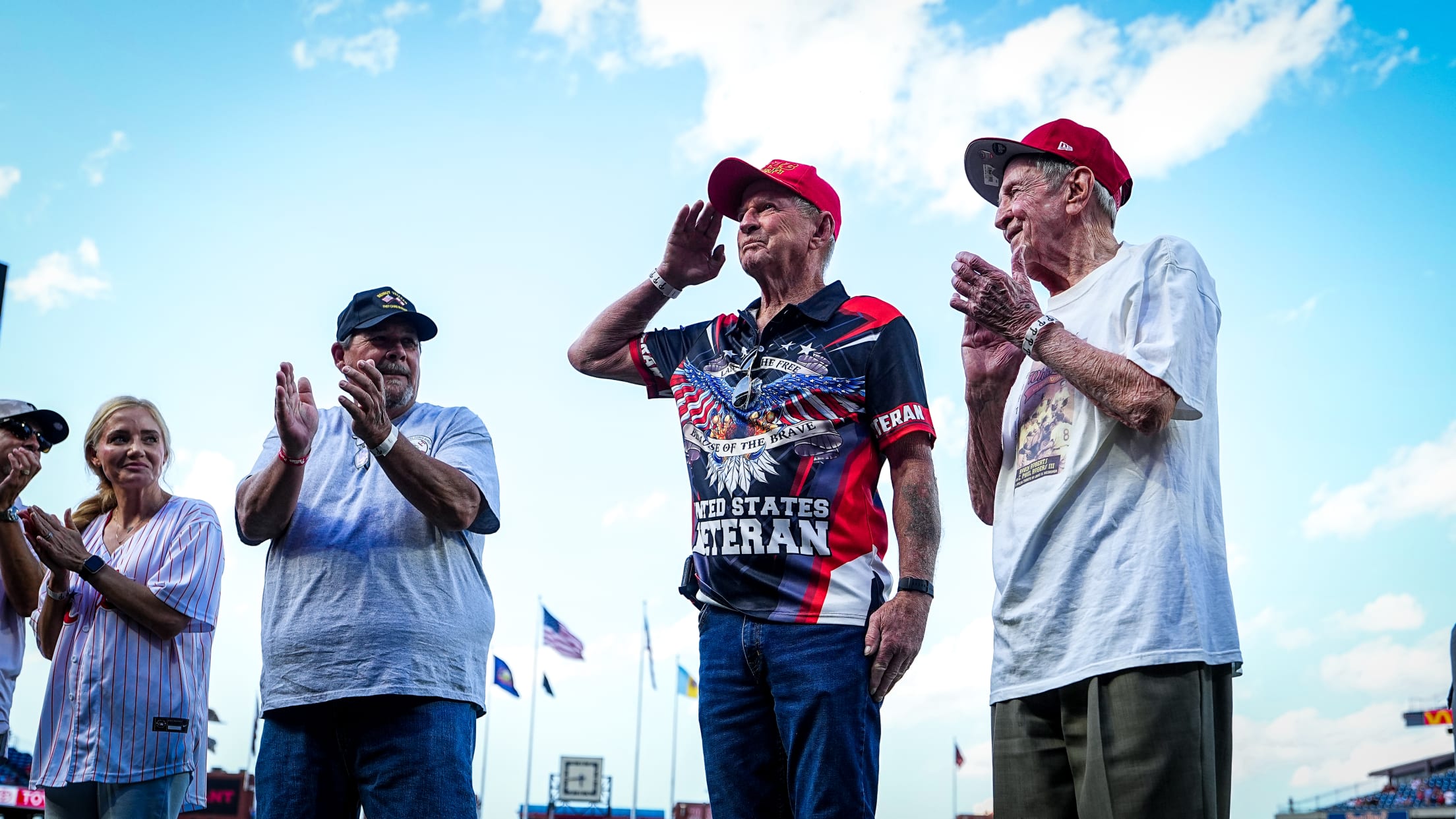 SalutetoService00980