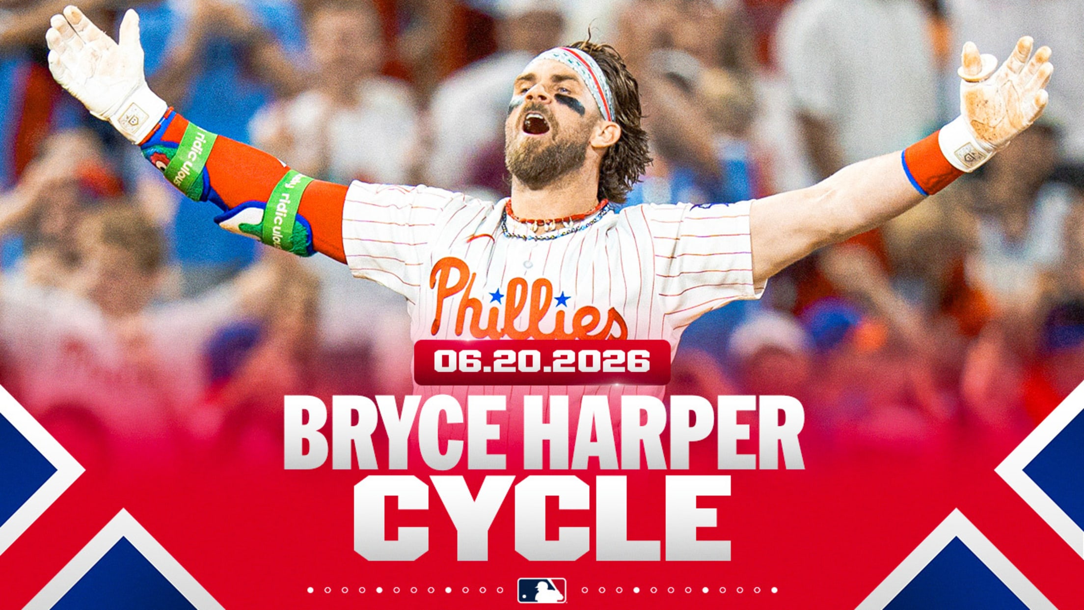 Bryce Harper hits for the cycle!