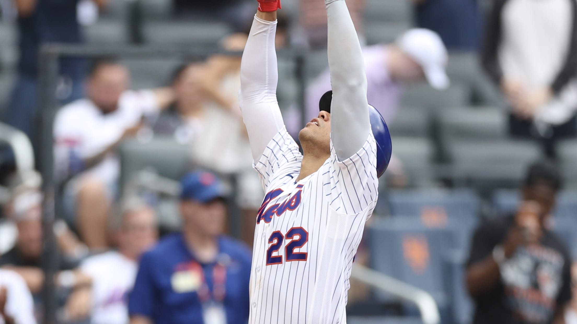 Juan Soto's solo home run (21)