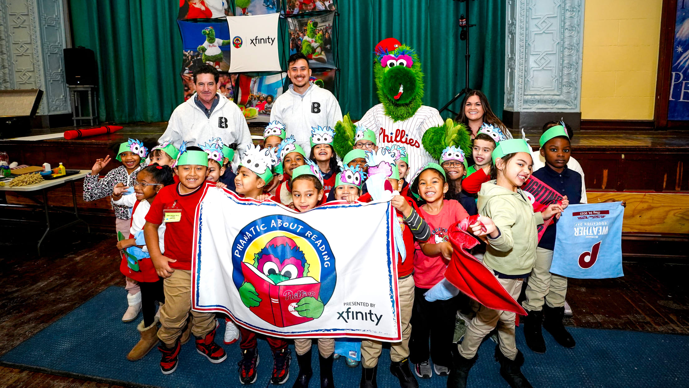 1_PhanaticAboutReading08294