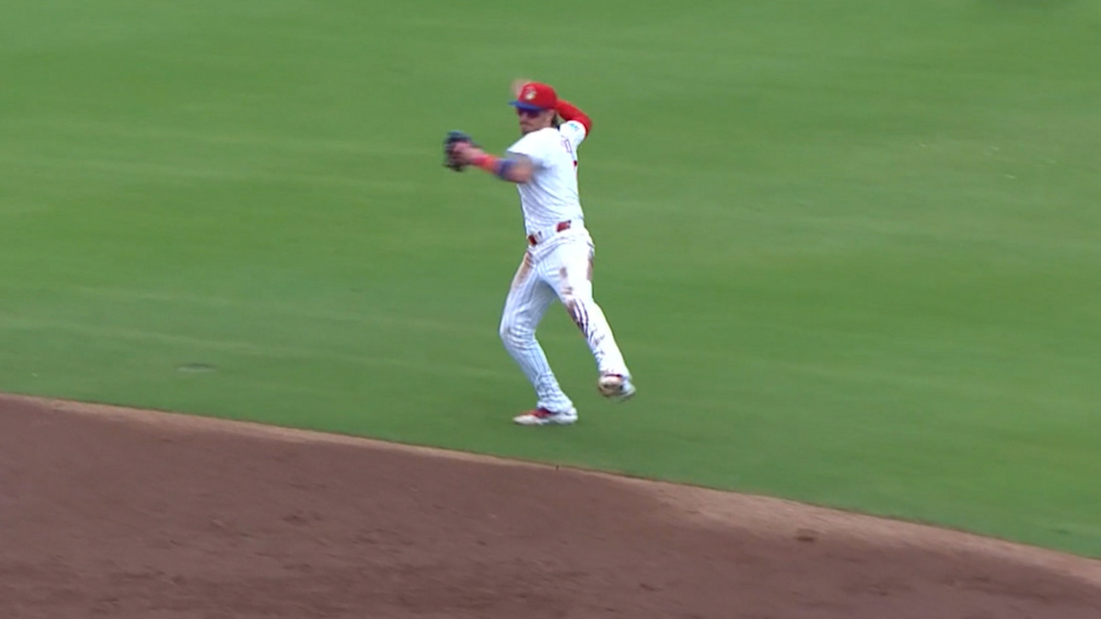 Bryson Stott's run-saving play