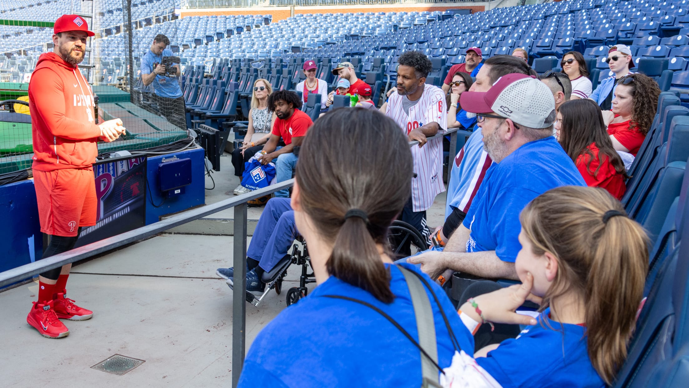 20260414_Schwarber's Neighborhood Heroes-12