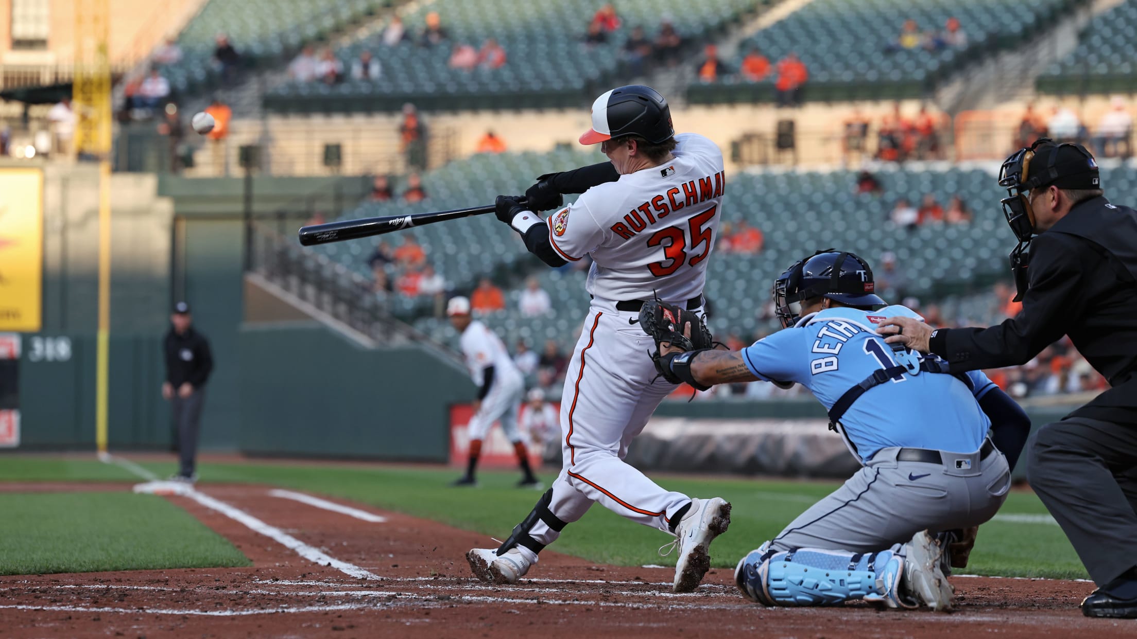 BAL-BI-InFocus-0519 - 021