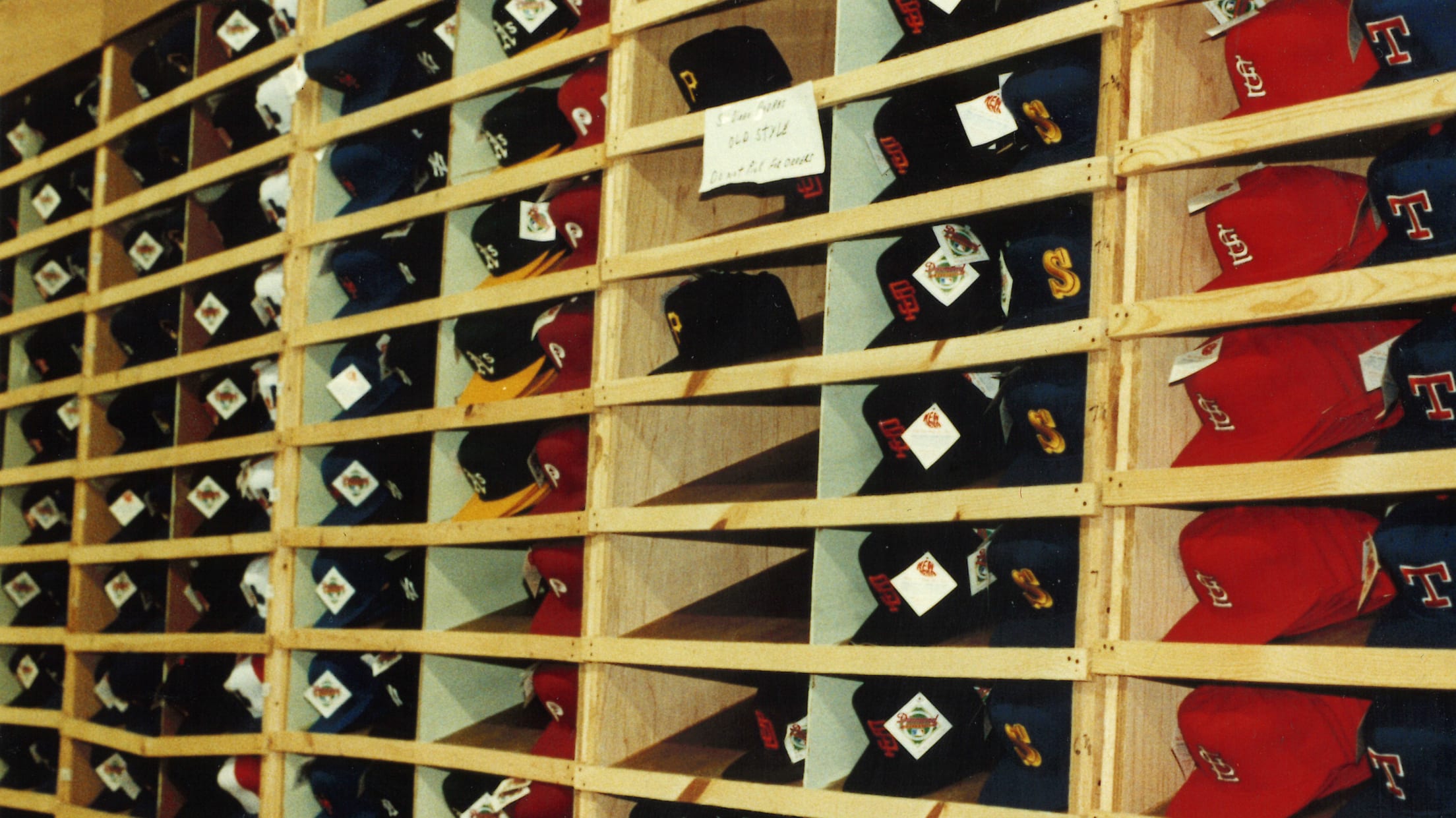 MLB Jersey & Cap History, MLBCollectors