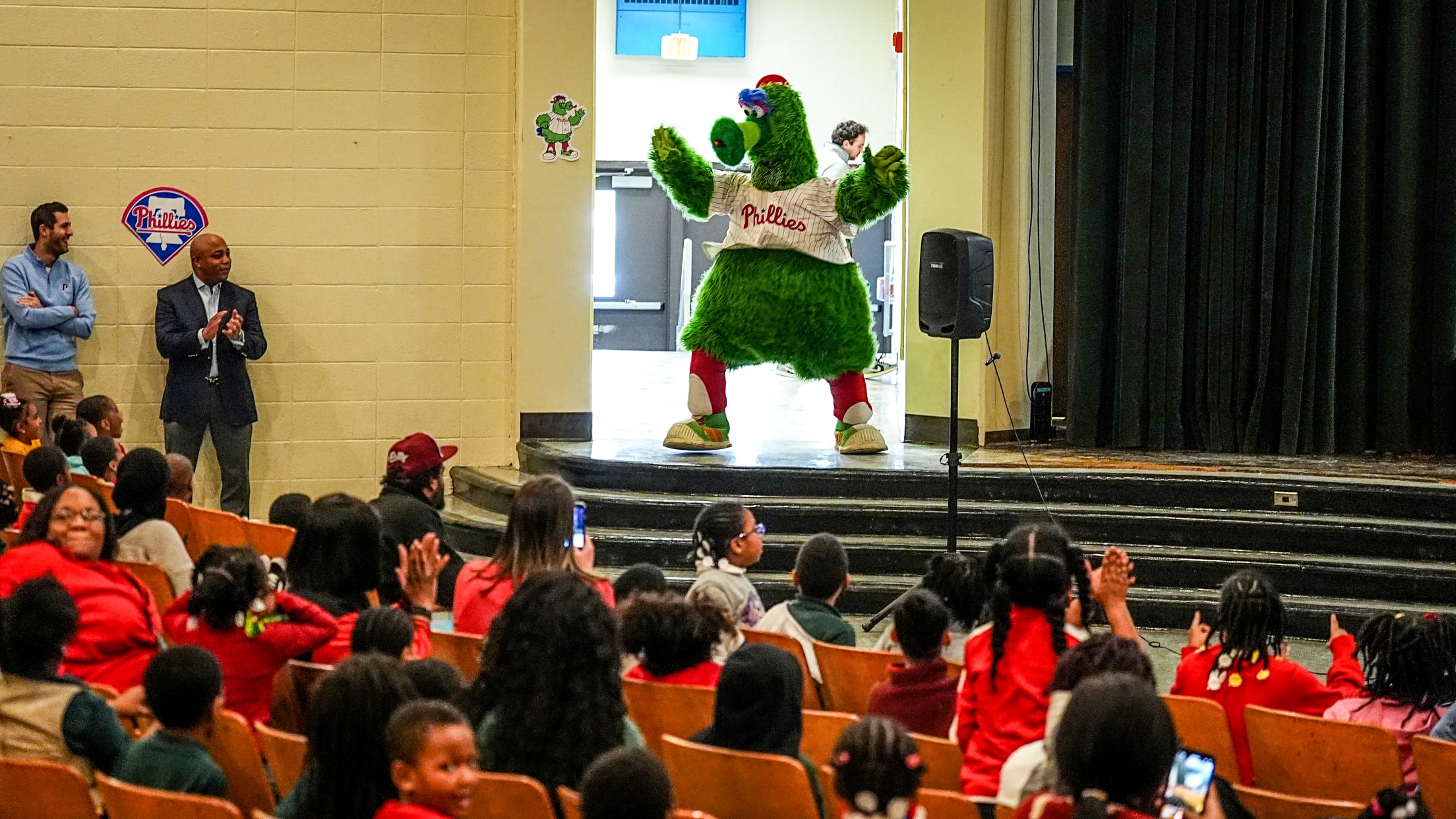 PhanaticAboutReading181144