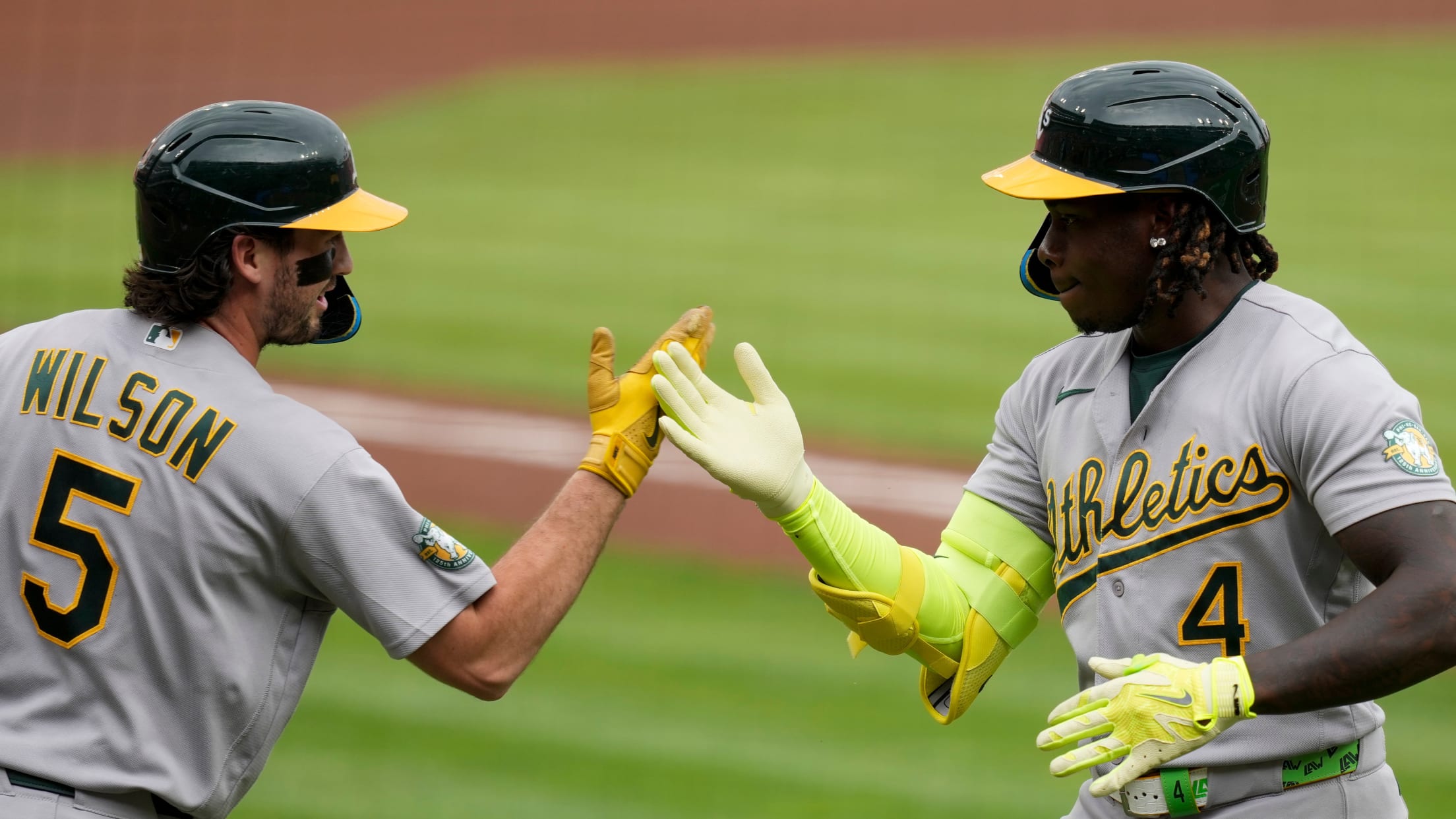 Lawrence Butler's leadoff home run (7)
