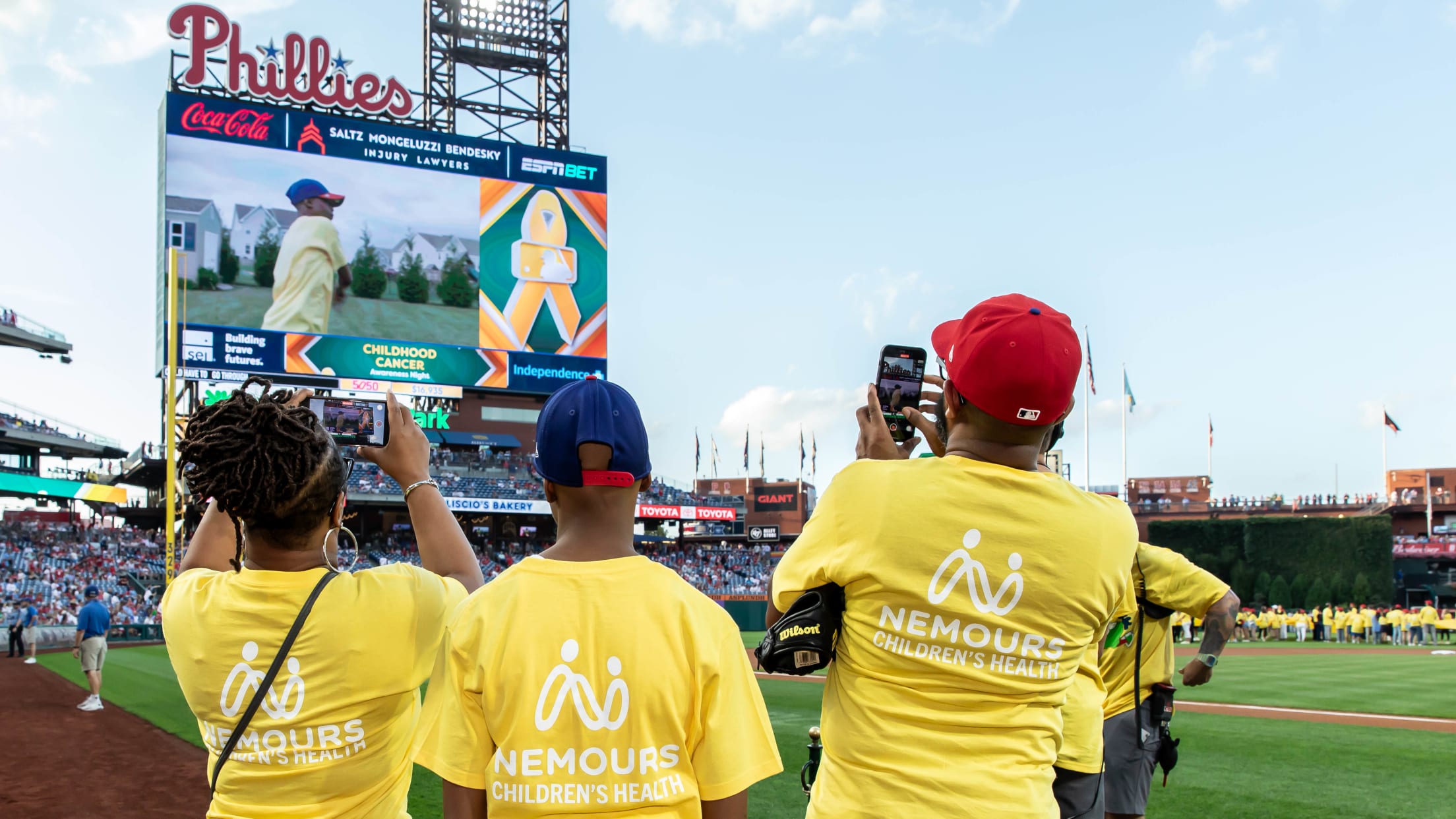 20240901_Nemours_Childhood_Cancer_Awareness_Waterfalls-8