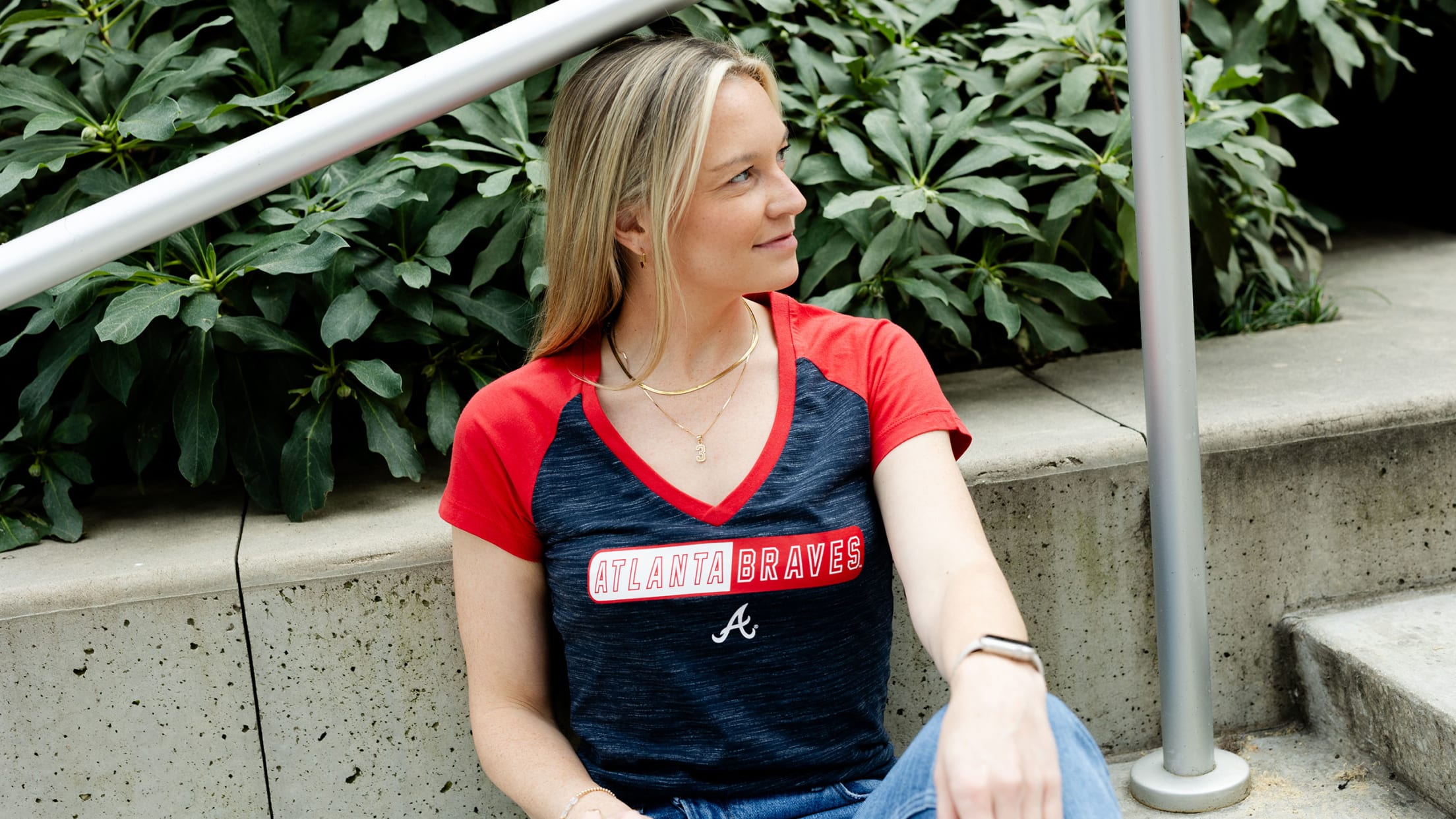 MLB Atlanta Braves Women's Jersey T-Shirt - S
