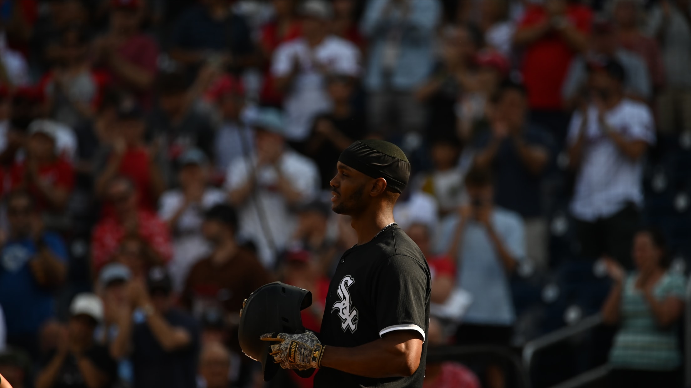 Michael A. Taylor recibe ovación en Washington