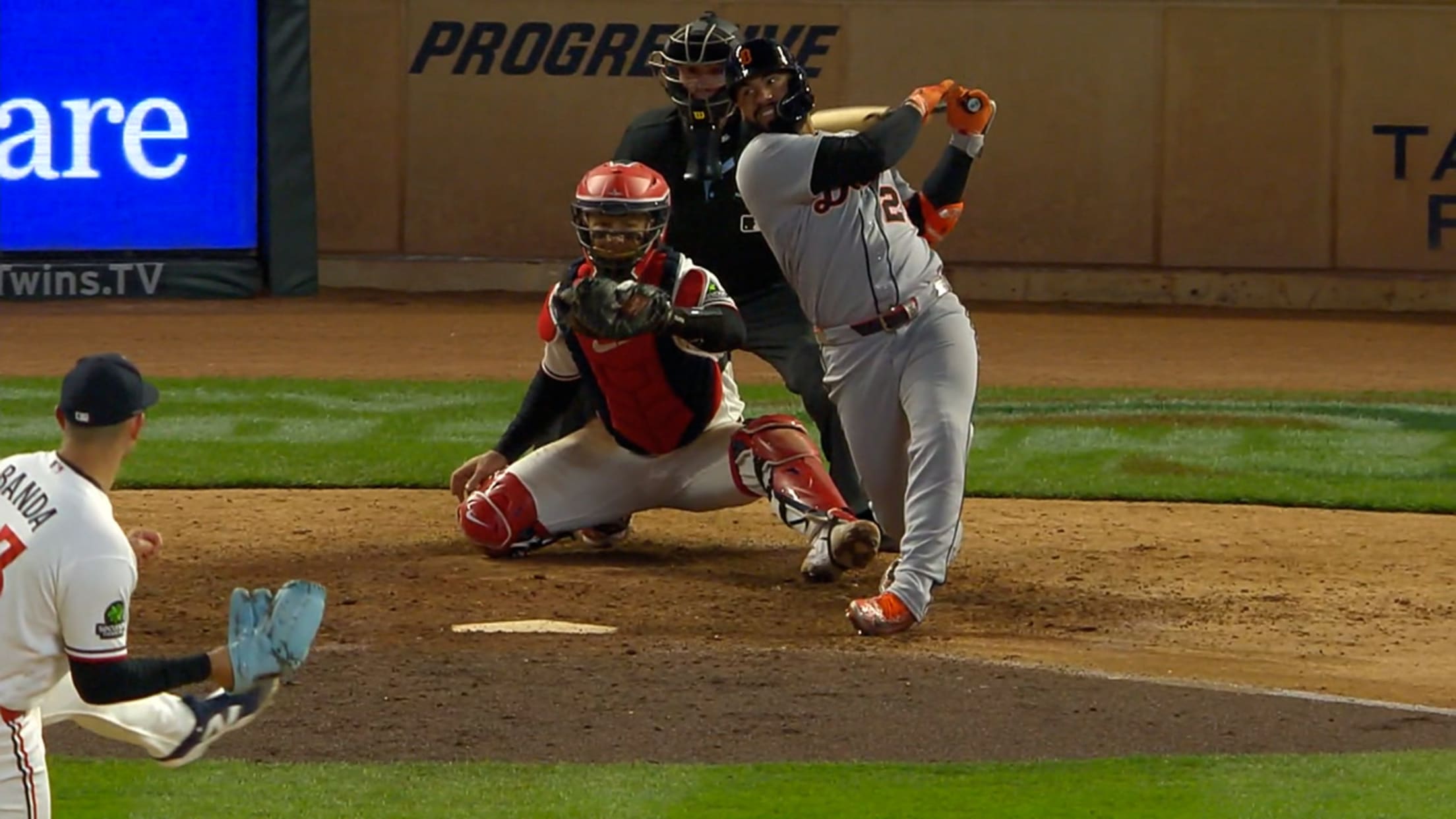 Gleyber Torres' two-run double