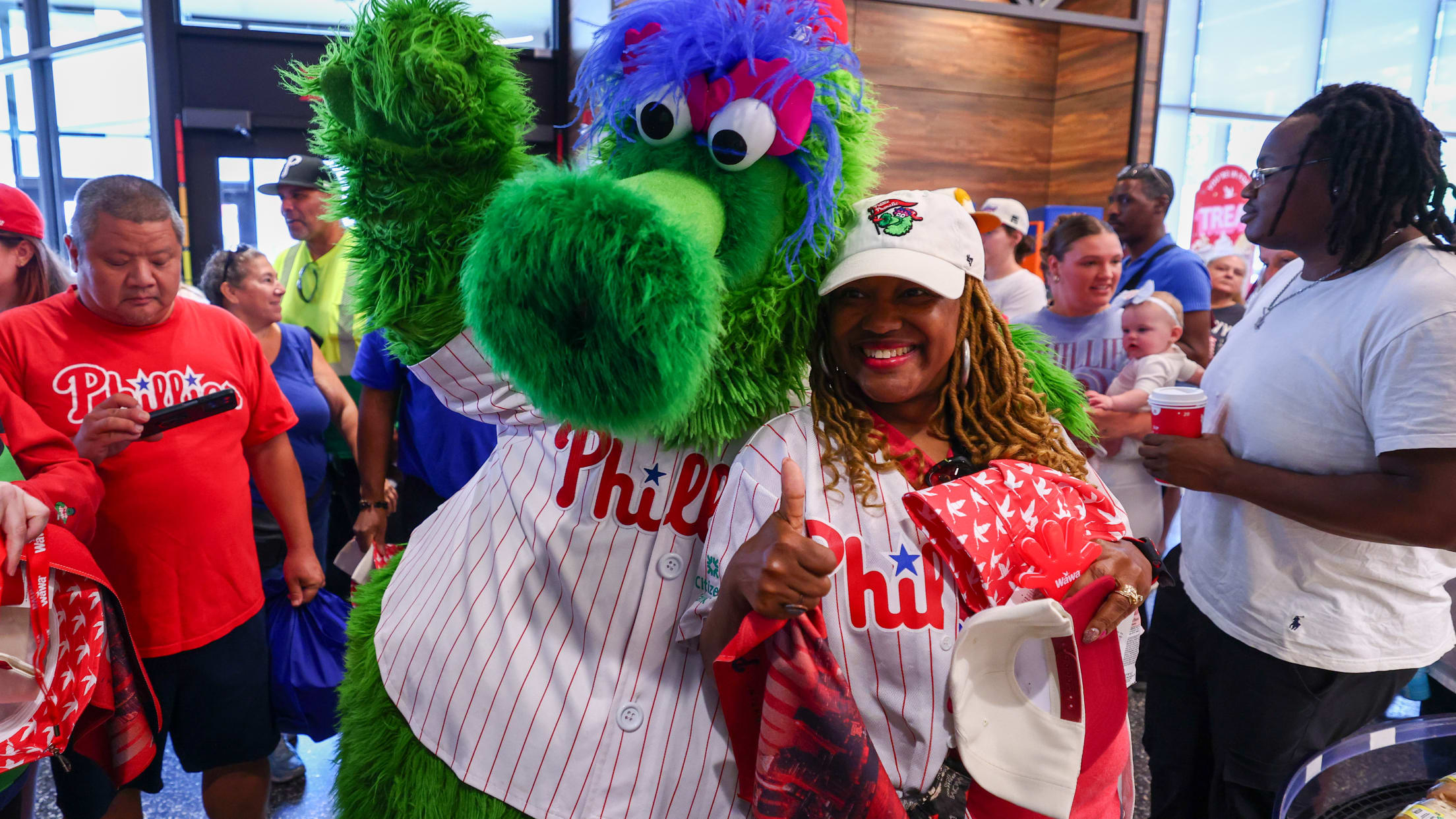 20260817_Wawa x Phillies-10