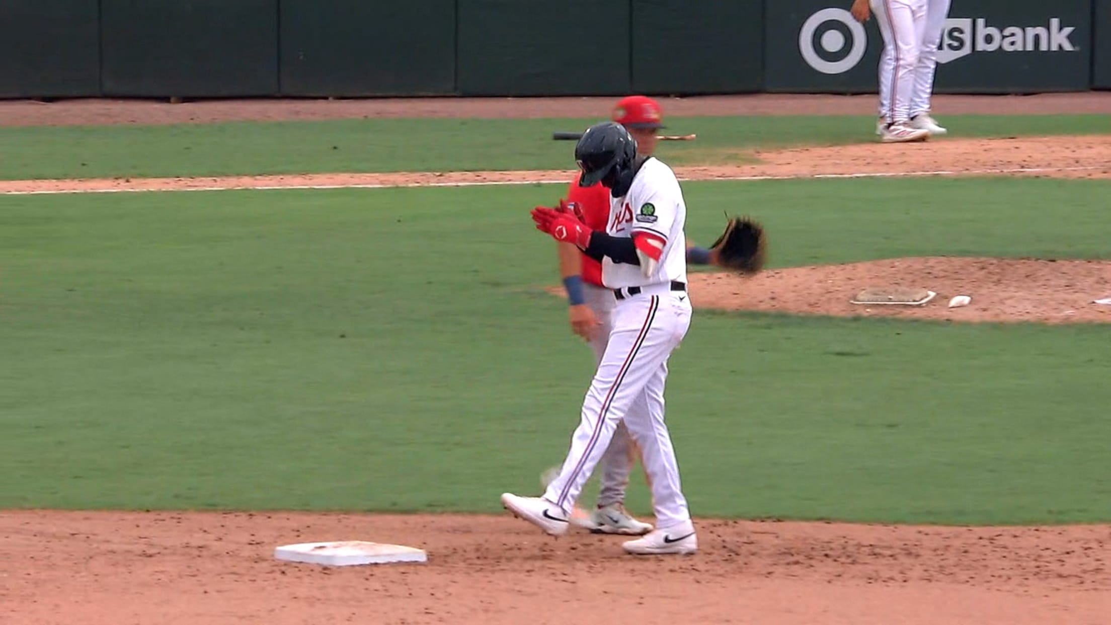 Rayne Doncon's three-run double 