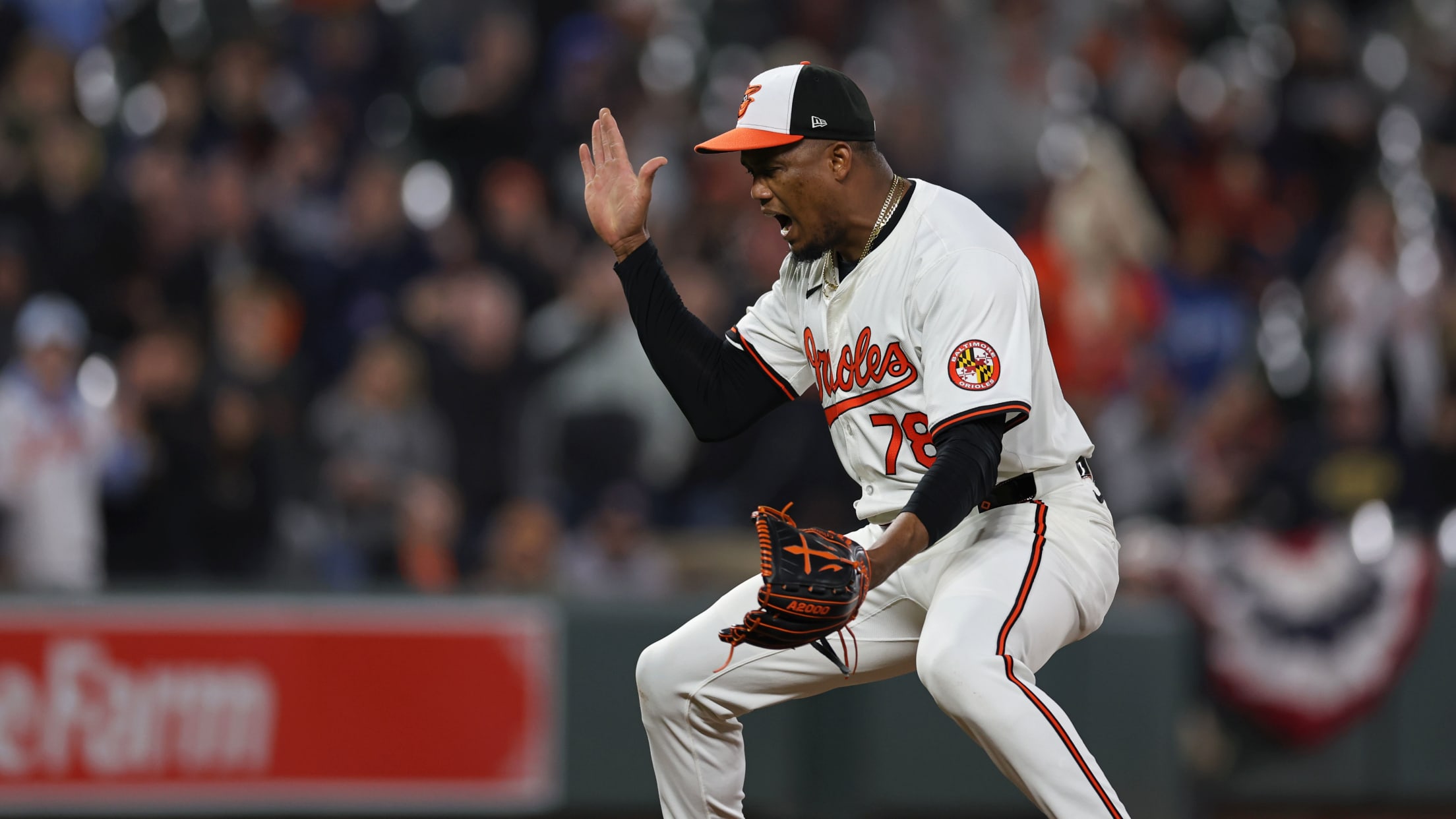 BAL-BI-040424-InFocus-Homestand-328-403-049