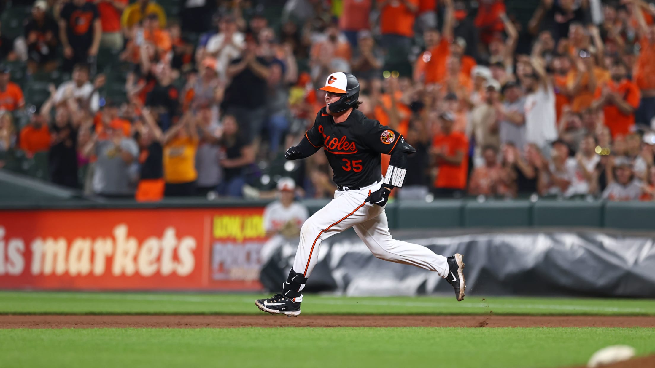 BAL-BI-InFocus-0519 - 053