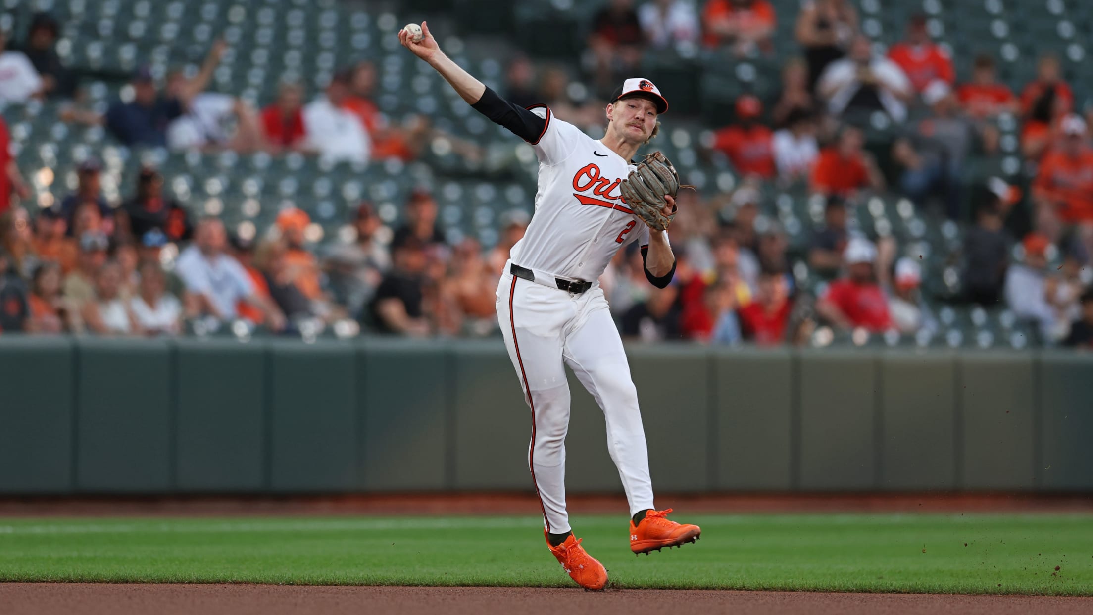 BAL-makingthiercase-060424-012