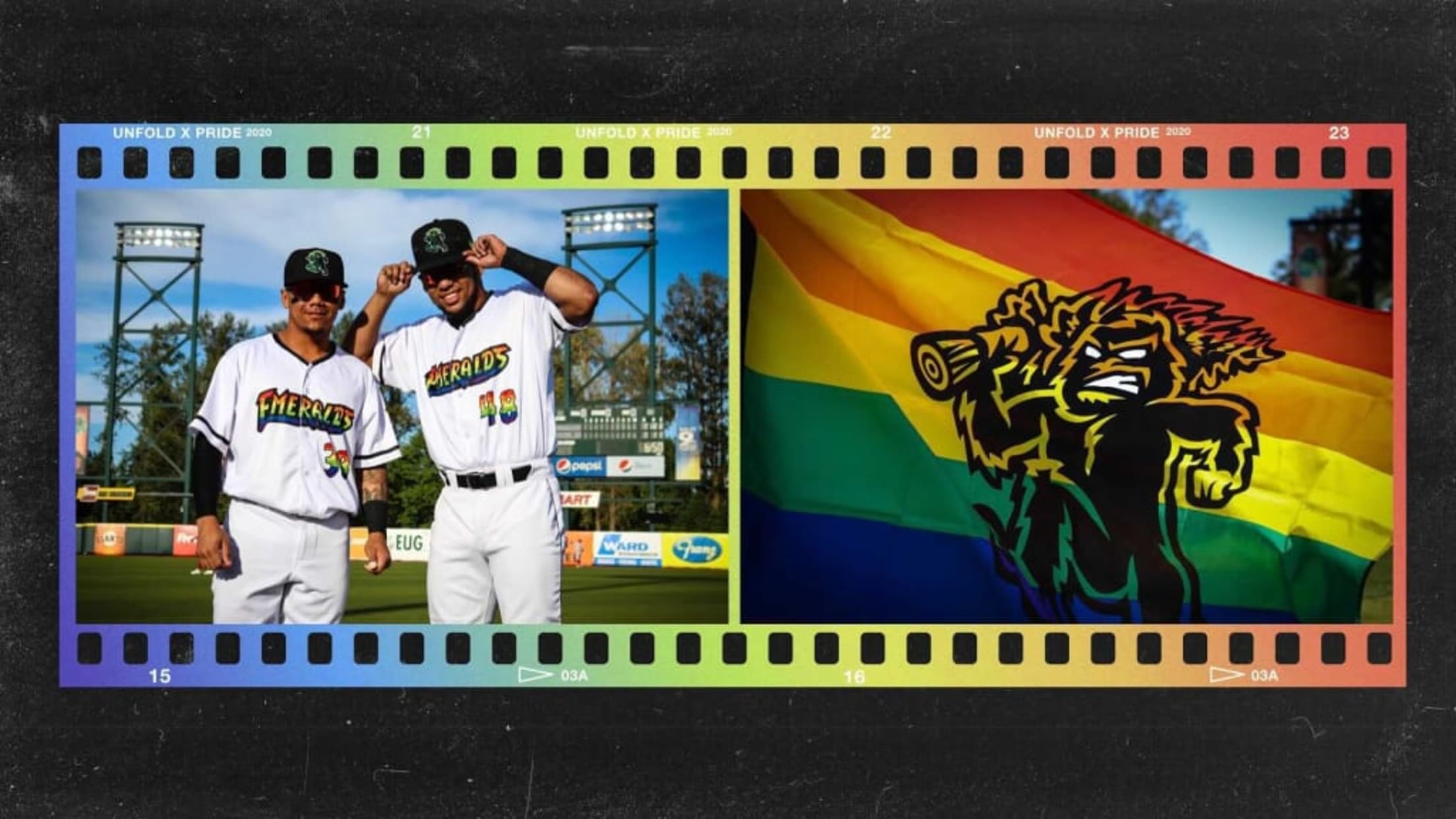 MLB on X: The Giants and Mariners paid tribute to the Negro Leagues today  with special throwback uniforms.  / X