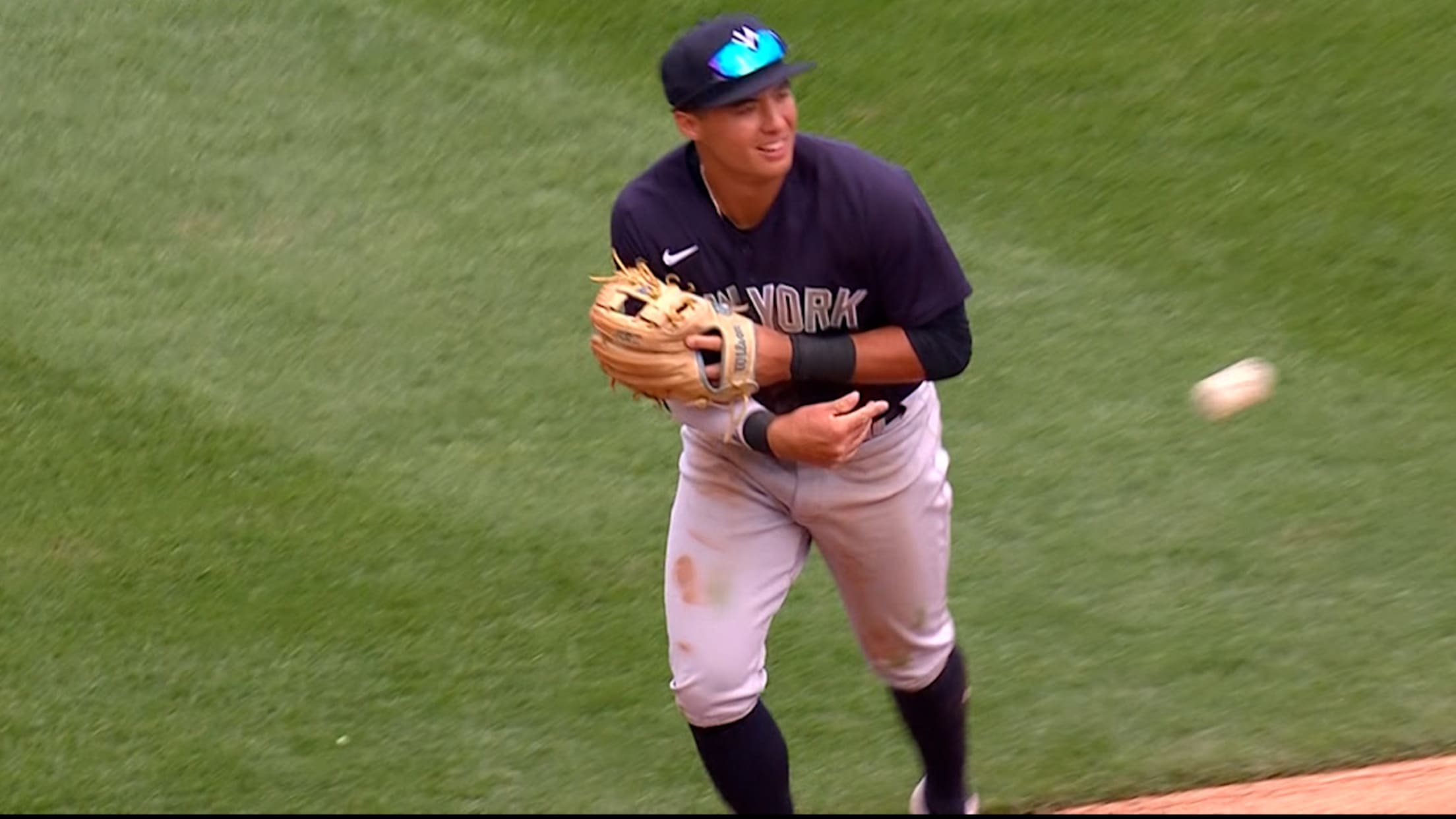 Anthony Volpe's diving catch