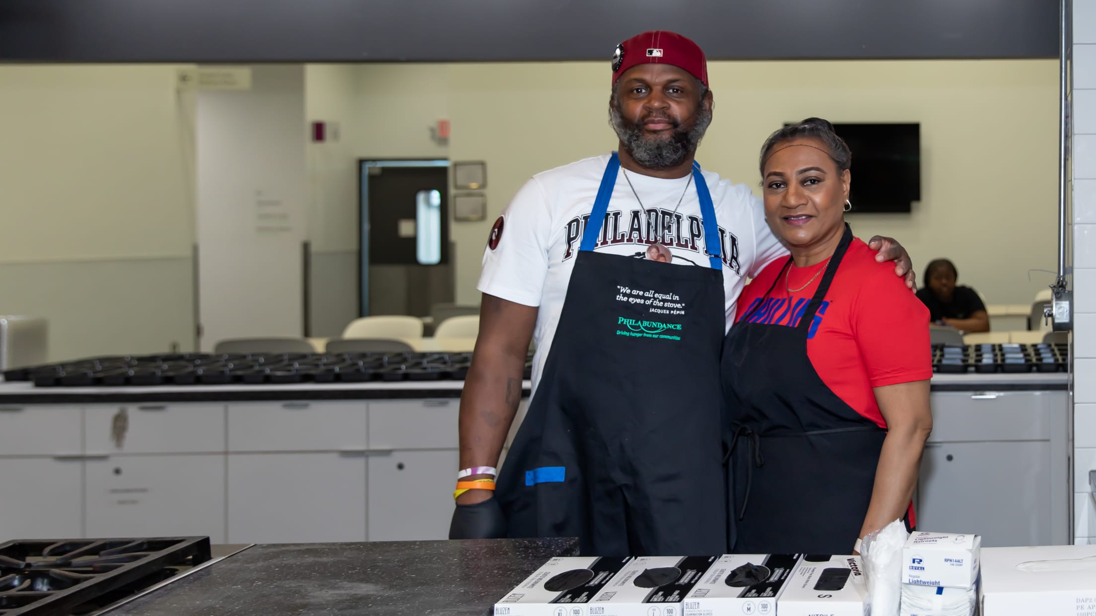 20250501_Phans_Feeding_Families-3