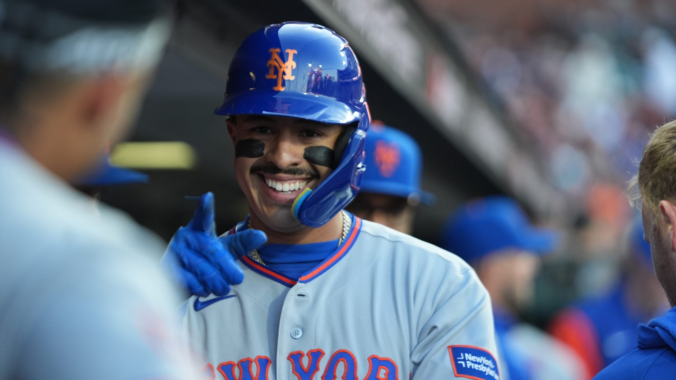 Mark Vientos crushes his first homer of the year