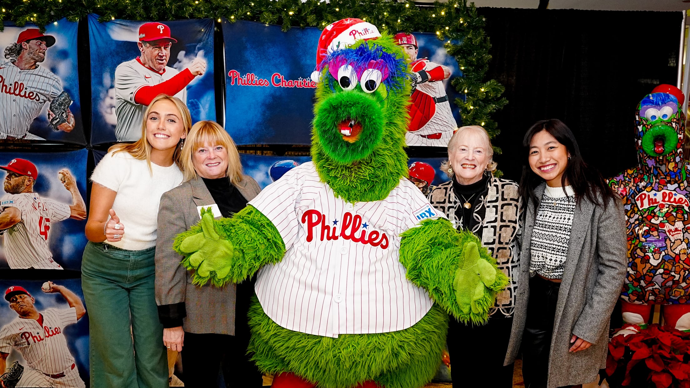 2024PhilliesCharitiesParty02890