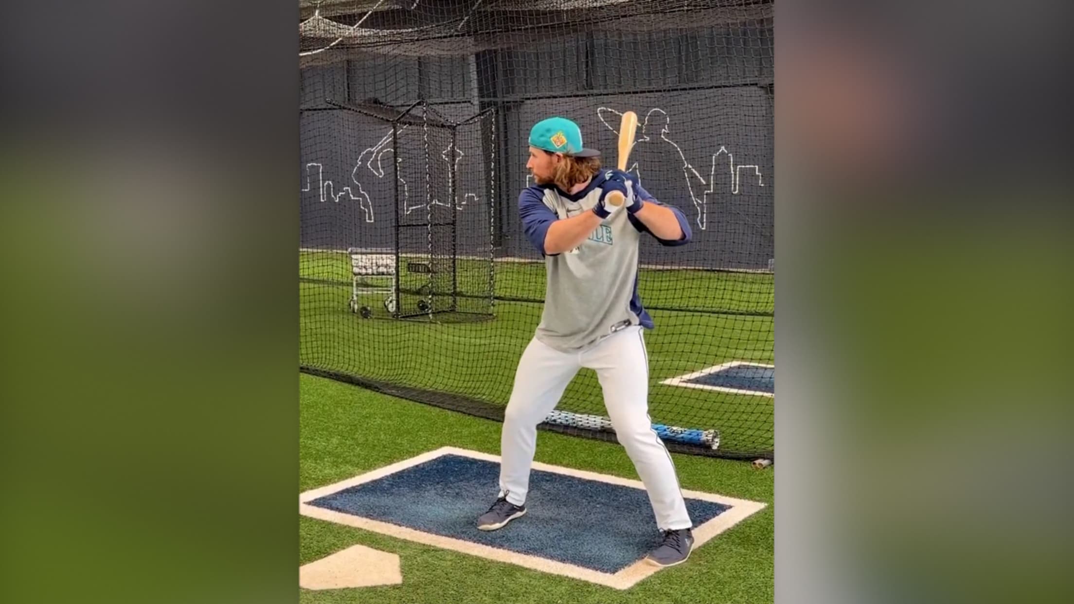 Brendan Donovan takes BP at Mariners' camp