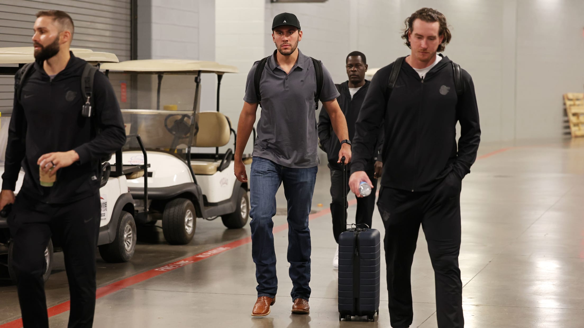 BAL-BI-Grayson-Debut - 004