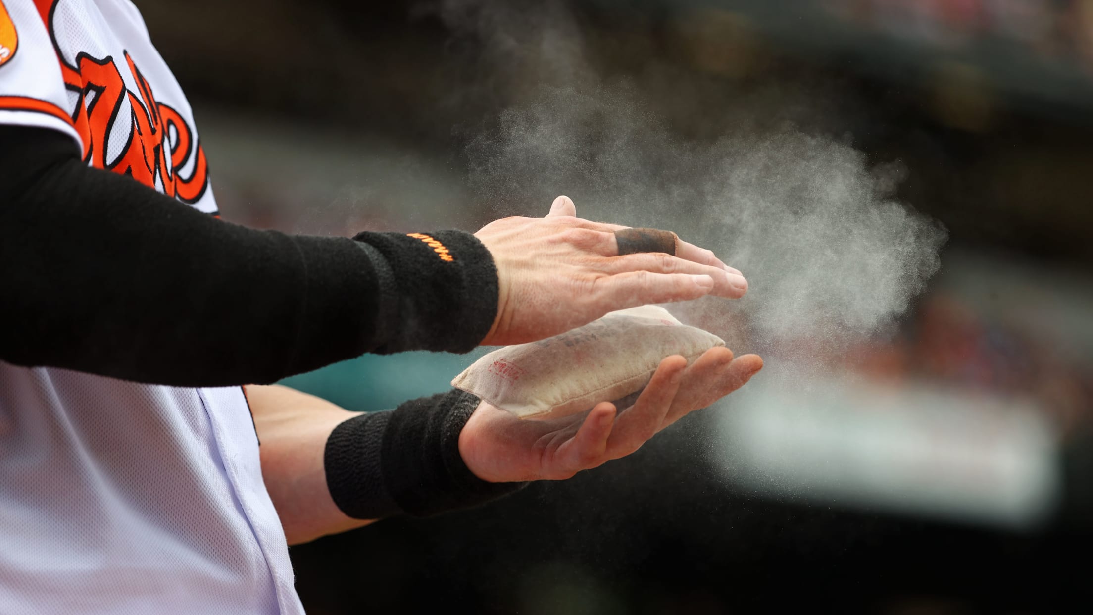 BAL-BI-121823-TopPhotos23-013