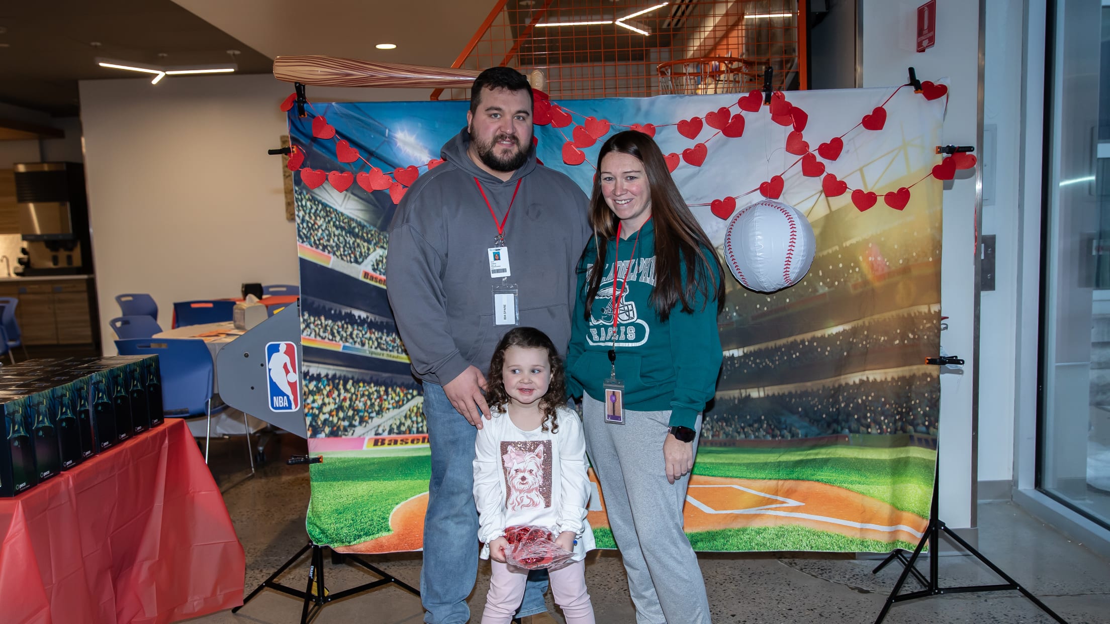 20260211_IBX_Phillies_Valentine_Event_Waterfalls-018