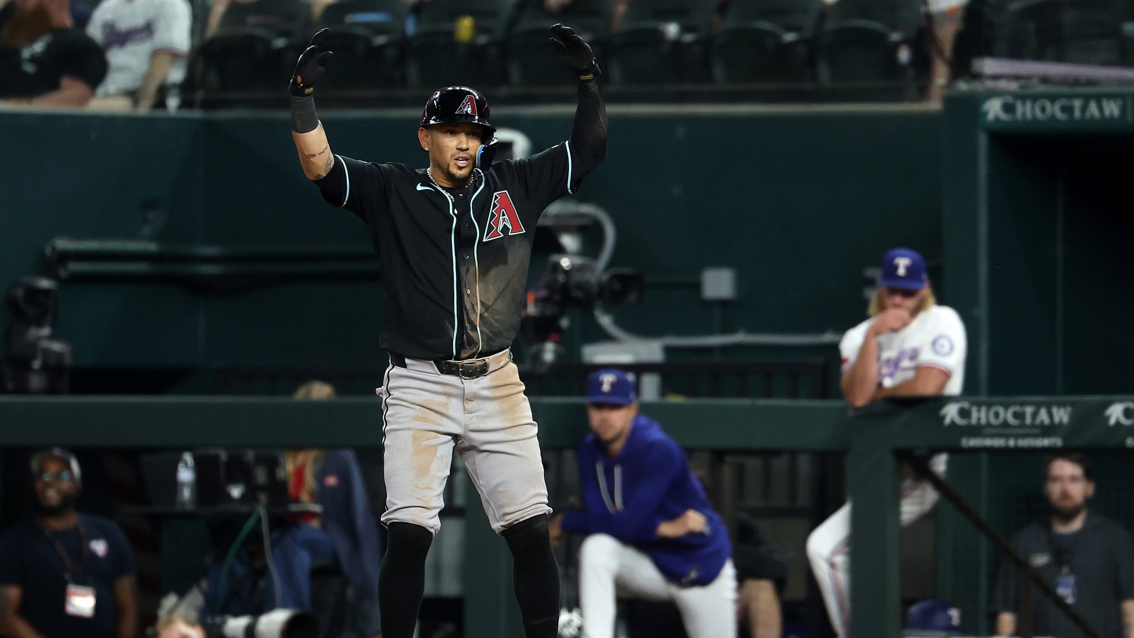 Ildemaro Vargas' clutch single in the 9th