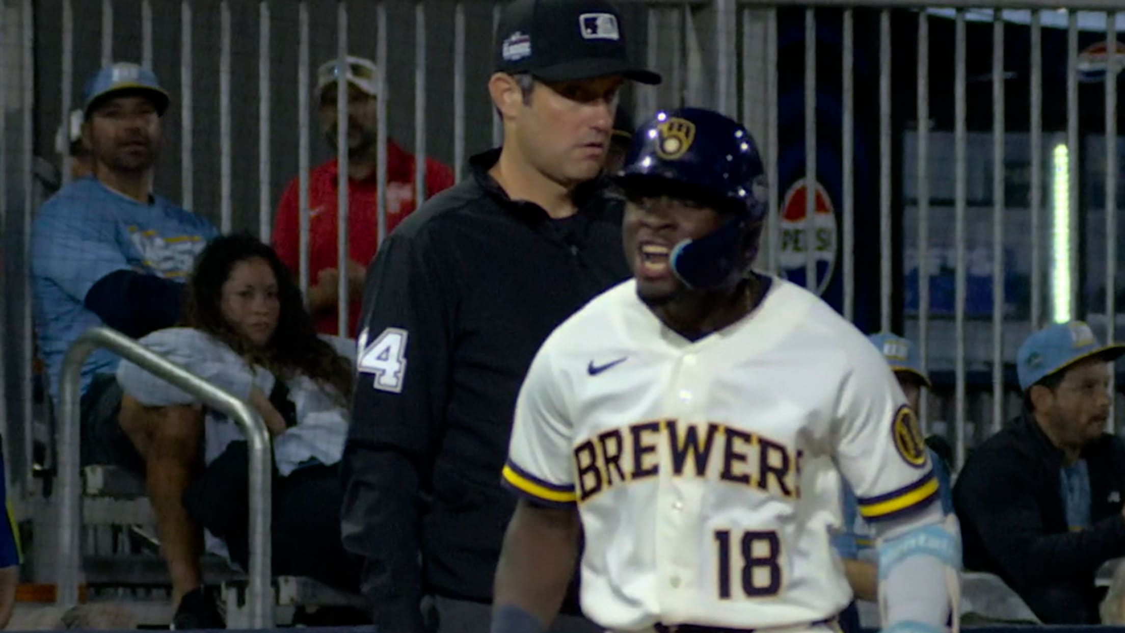 Luis Lara's RBI triple
