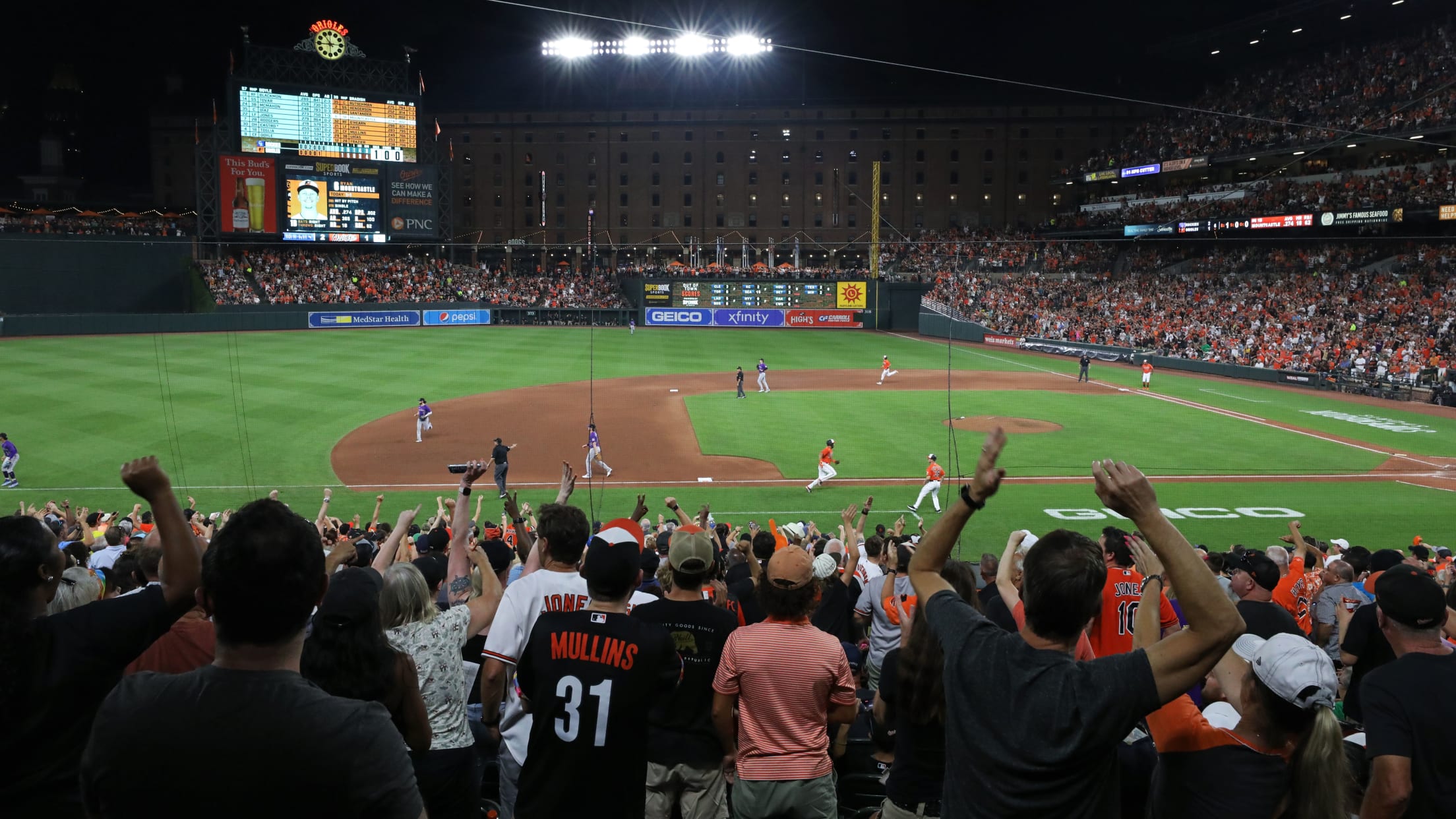 BAL-BI-Homestand-in-focus-083123-084