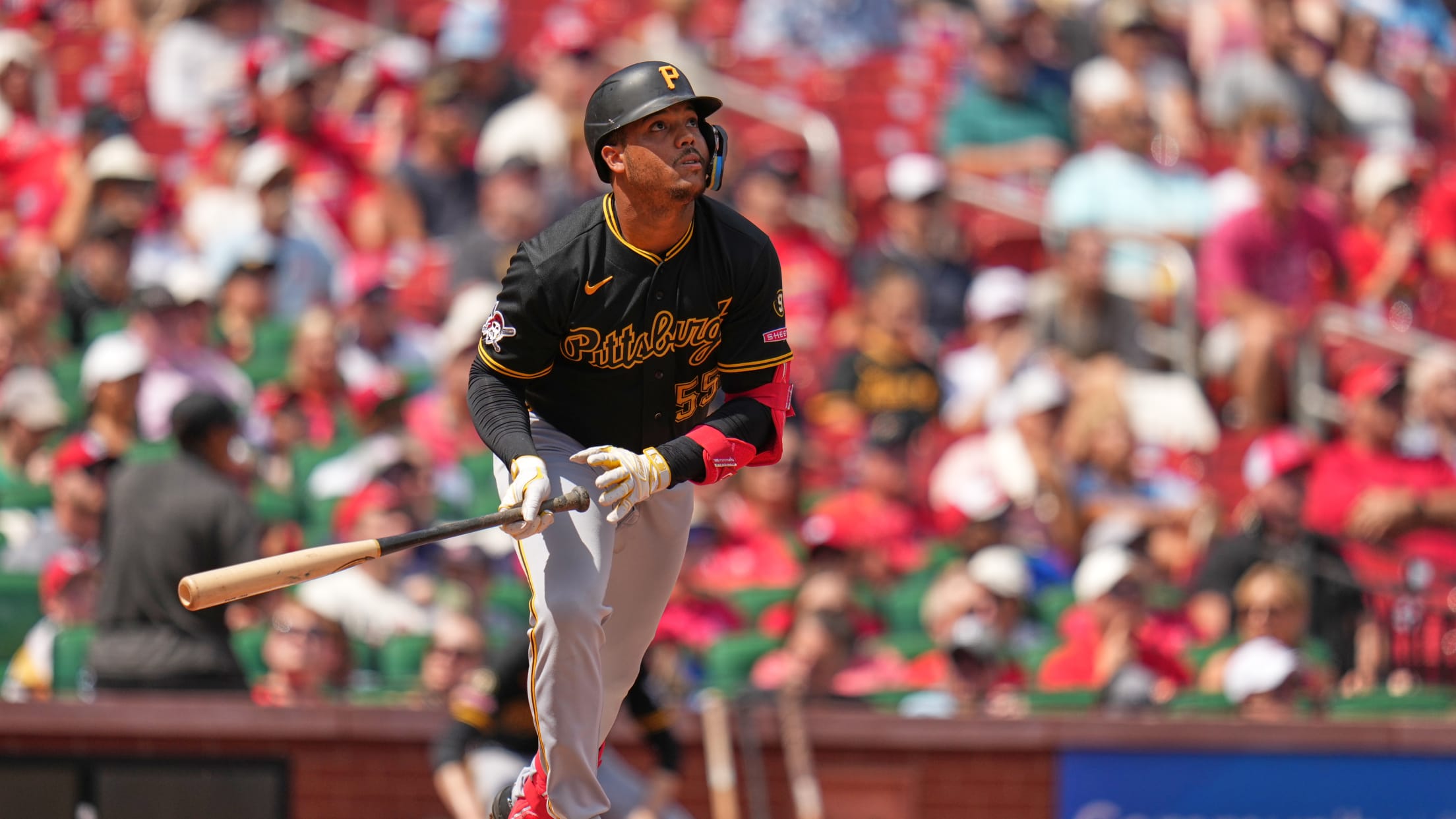Esmerlyn Valdez's two-run homer (16)
