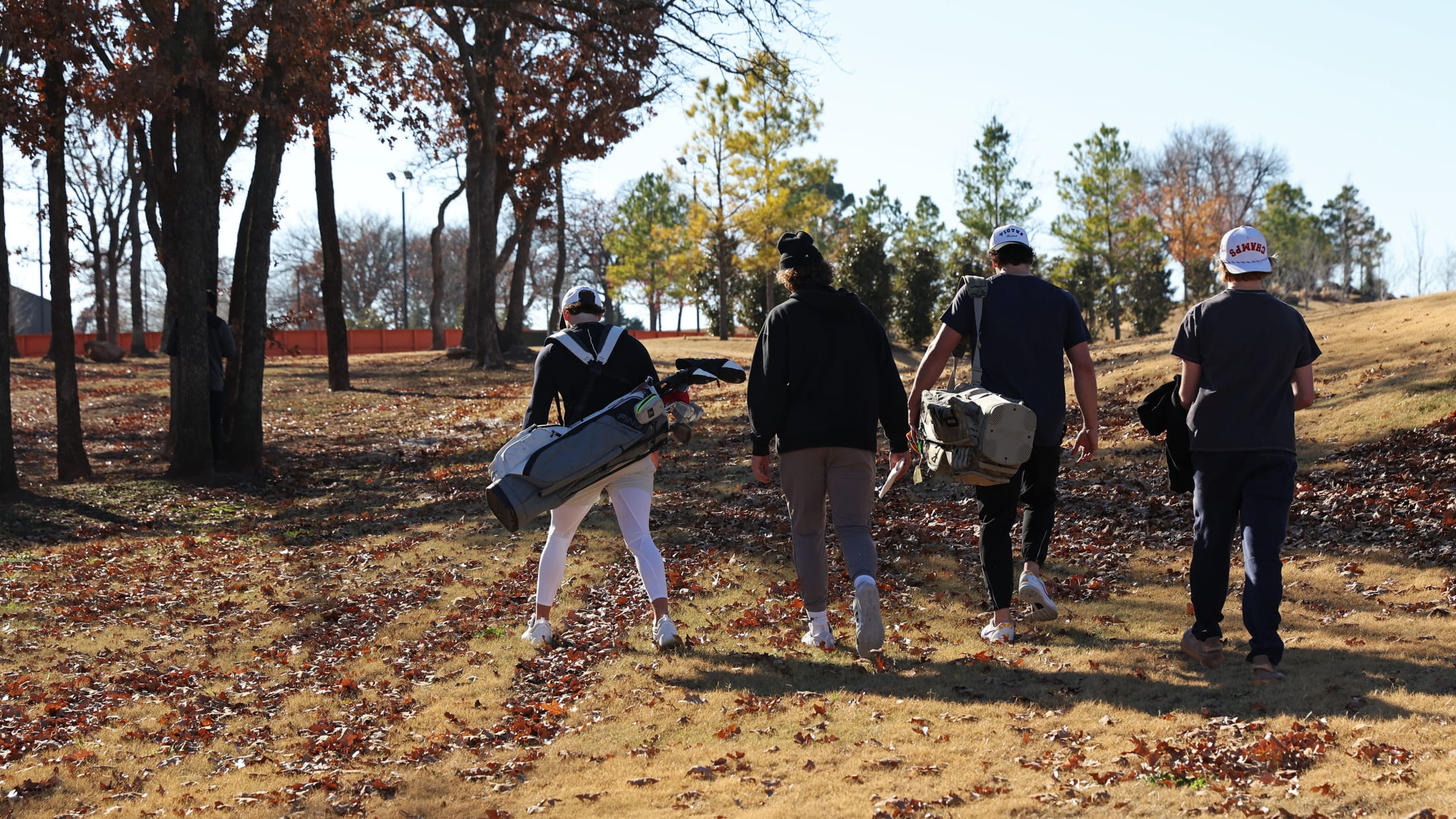 BAL-BI-021025-Holliday-Feature-070